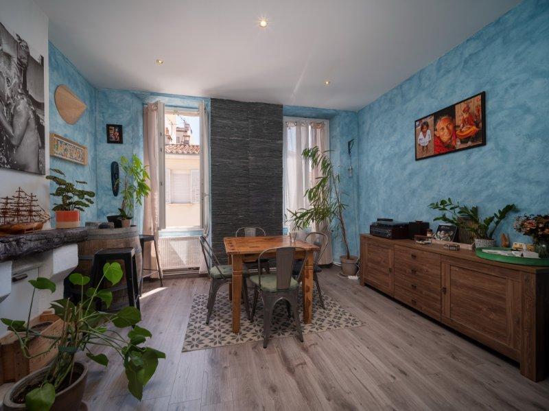 Miniature photo - 2 / 11