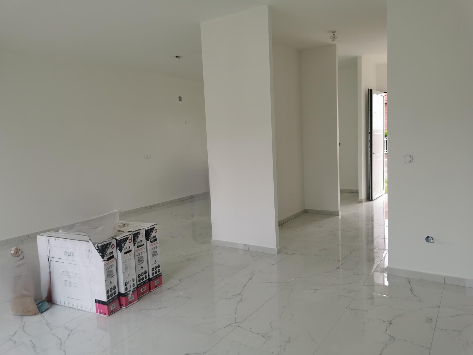 Miniature photo - 4 / 7