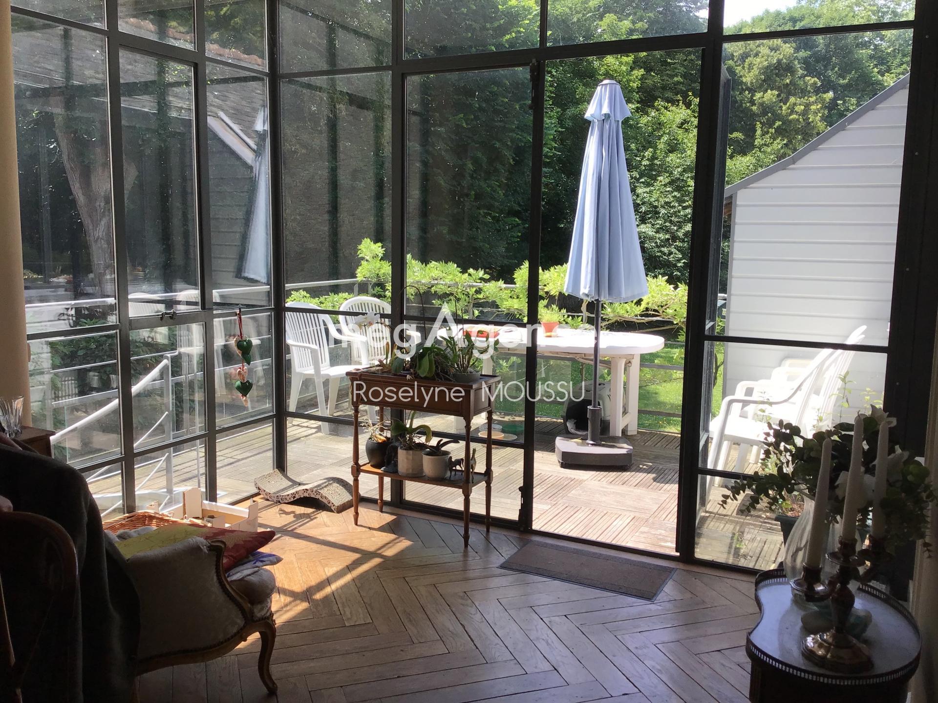 Miniature photo - 2 / 11