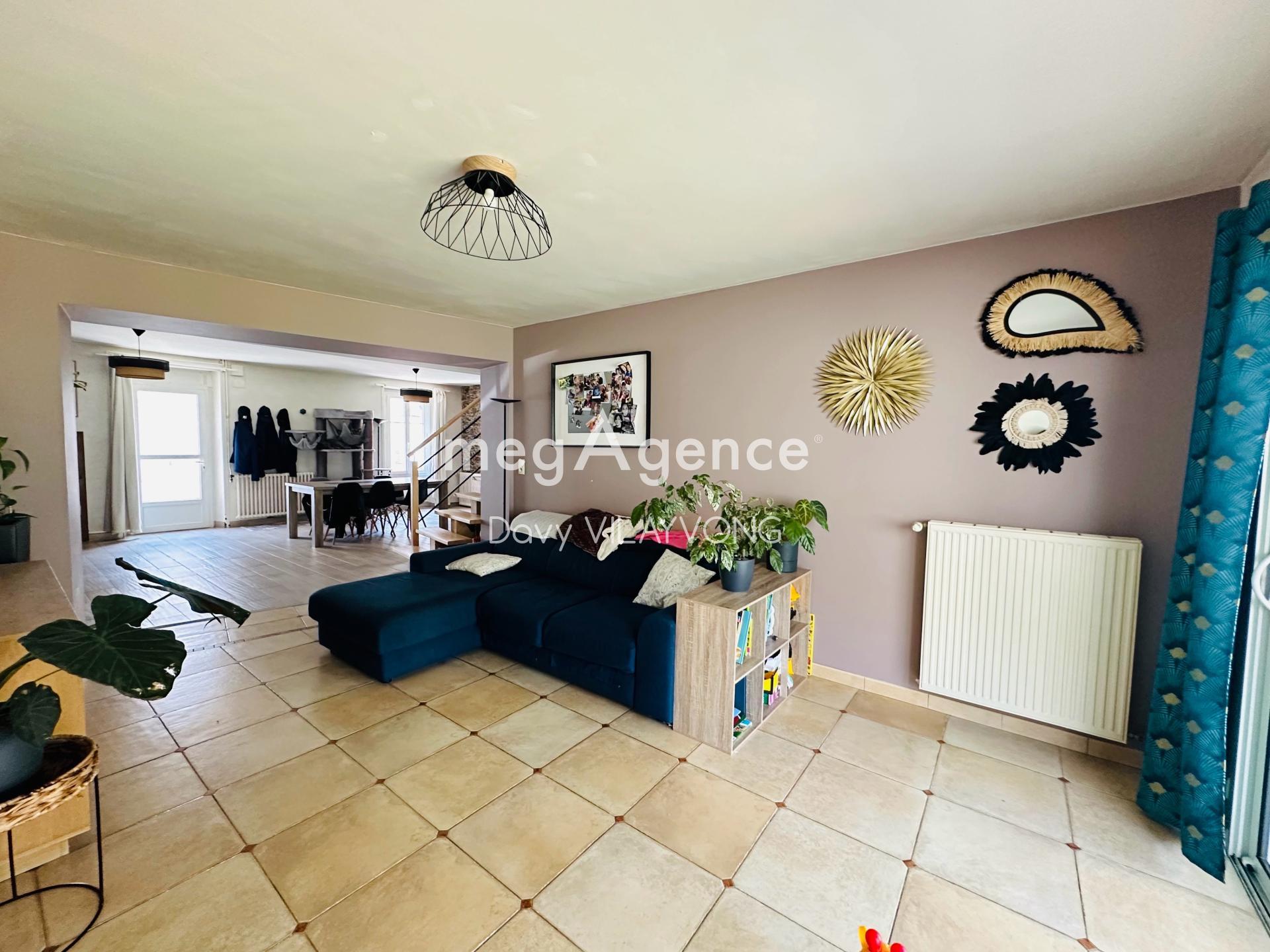 Miniature photo - 2 / 12