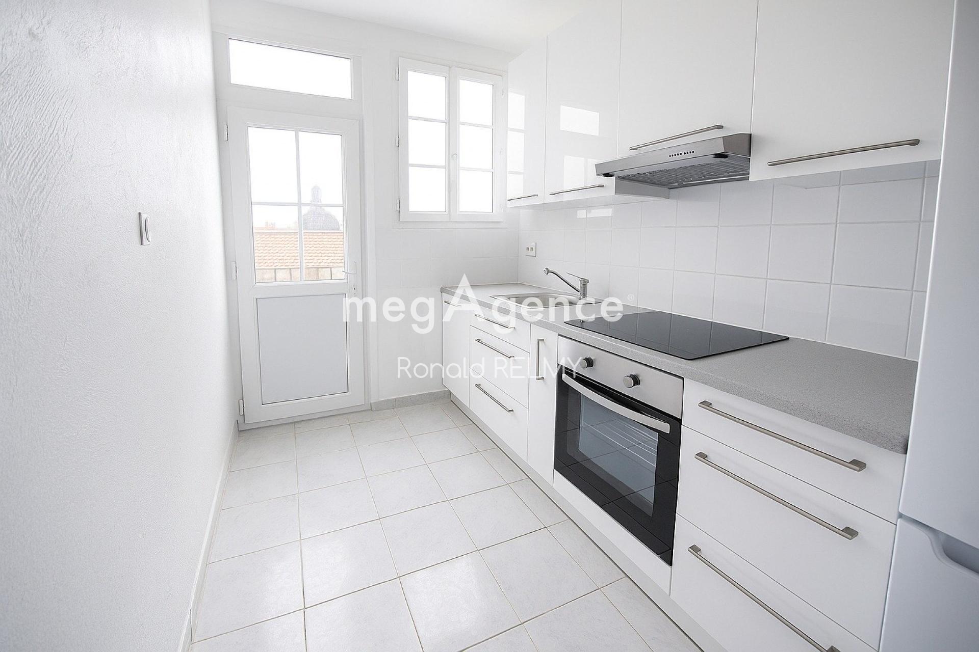 Miniature photo - 2 / 7