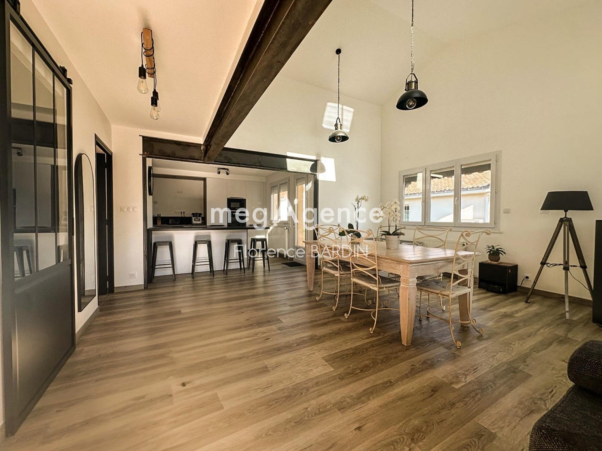 Miniature photo - 2 / 10