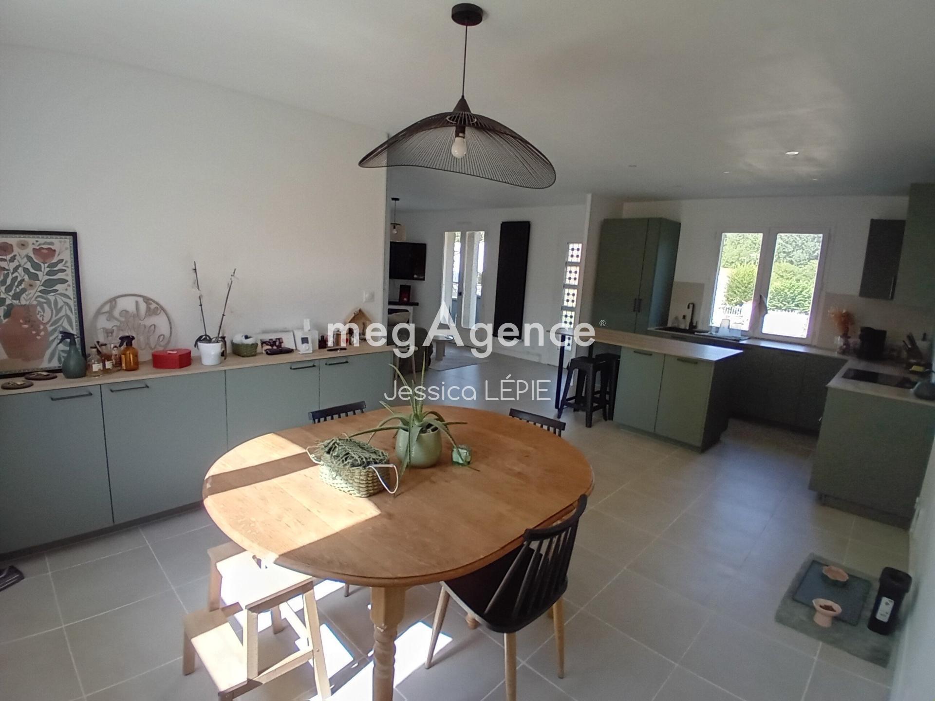 Miniature photo - 2 / 7