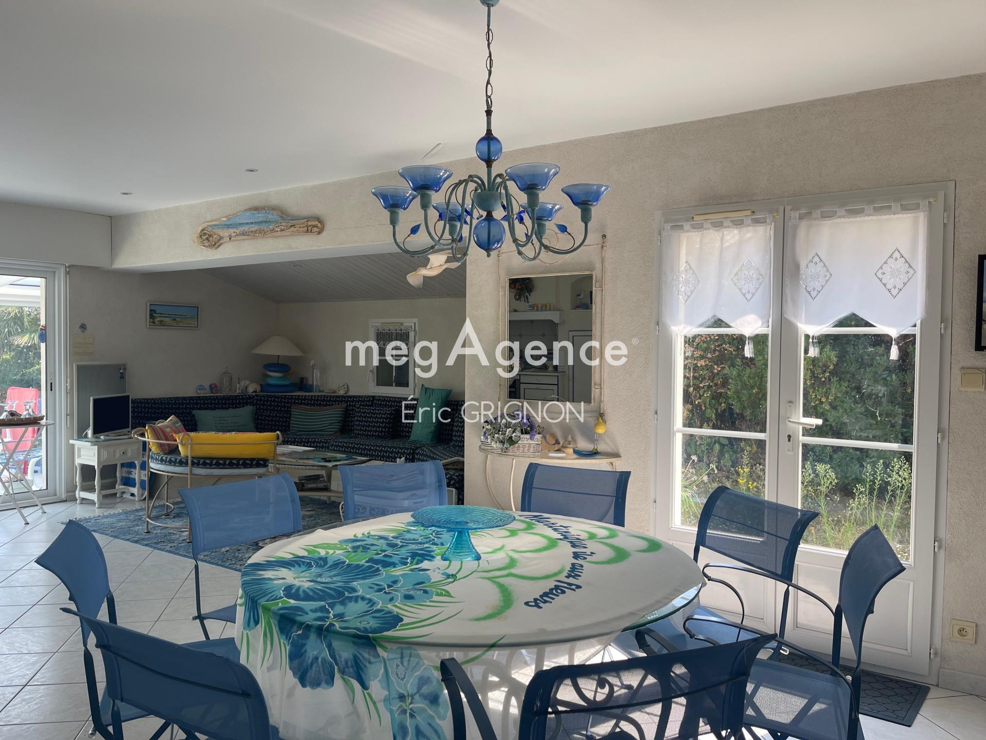 Miniature photo - 2 / 10