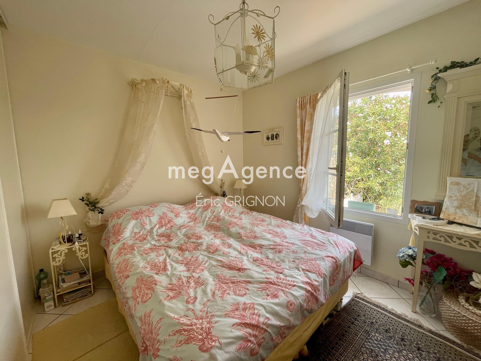 Miniature photo - 5 / 10