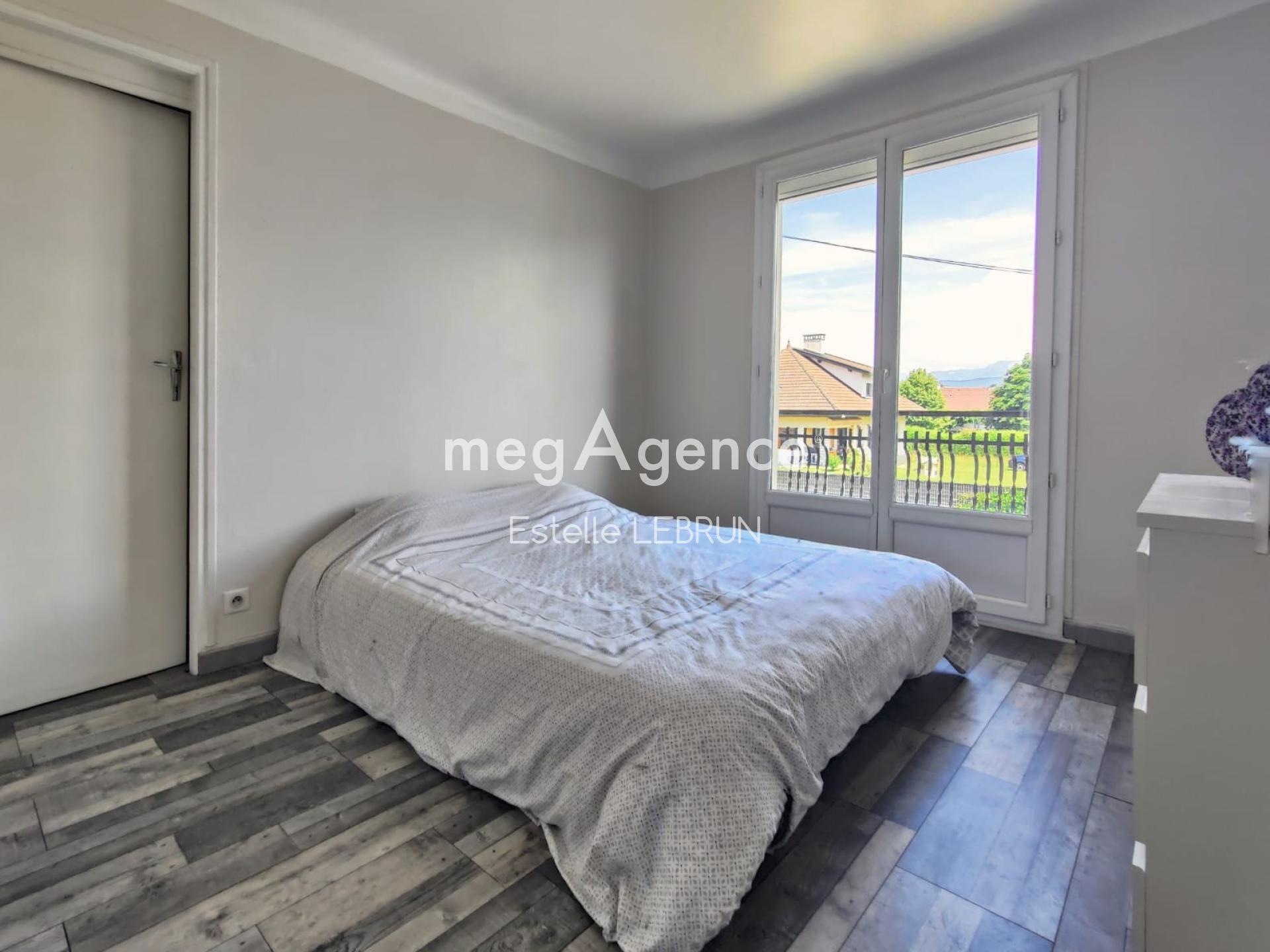 Miniature photo - 5 / 10