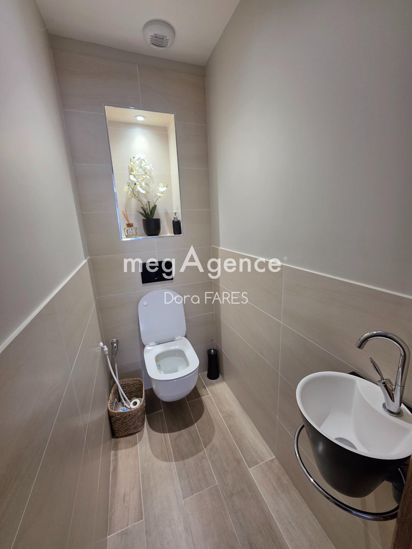 Miniature photo - 10 / 17