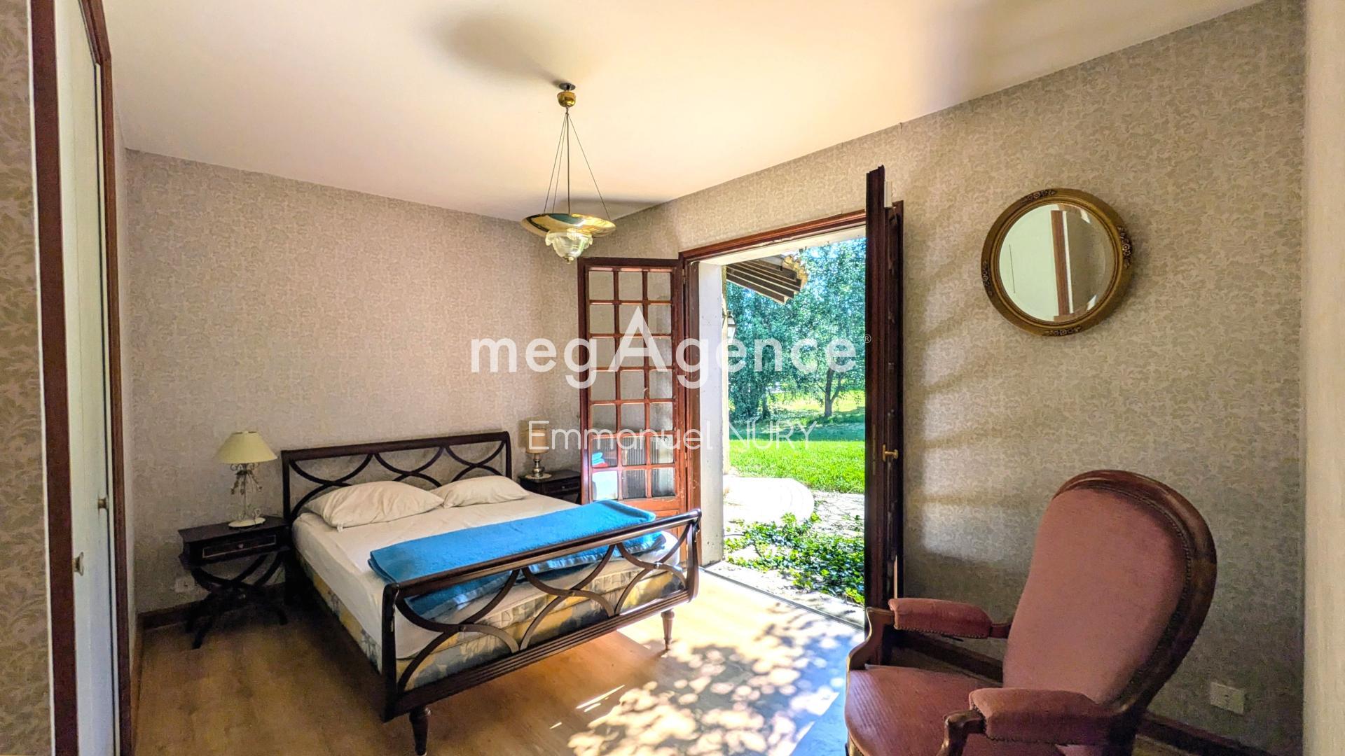 Miniature photo - 10 / 12