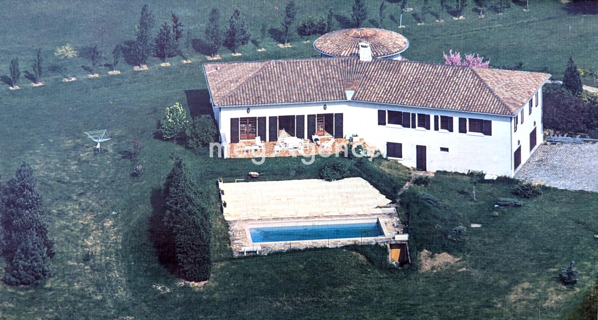 Miniature photo - 12 / 12