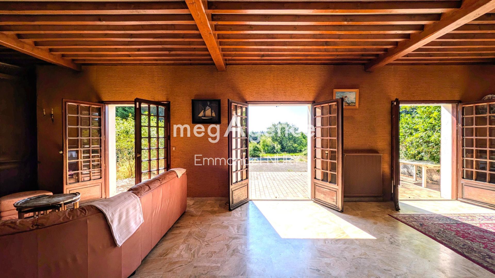 Miniature photo - 9 / 12