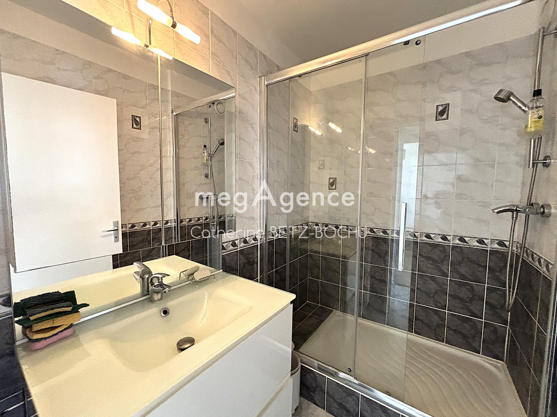 Miniature photo - 10 / 12