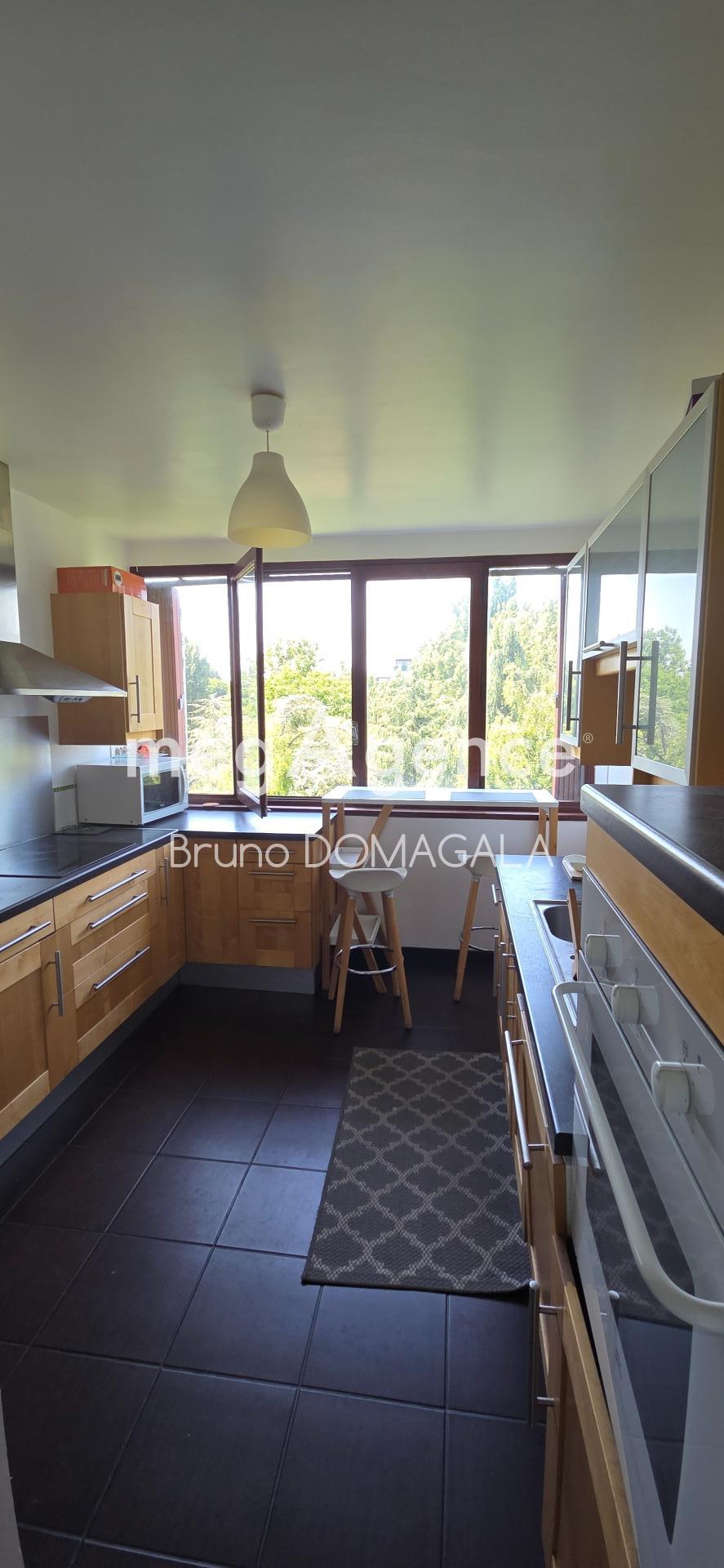 Miniature photo - 9 / 11