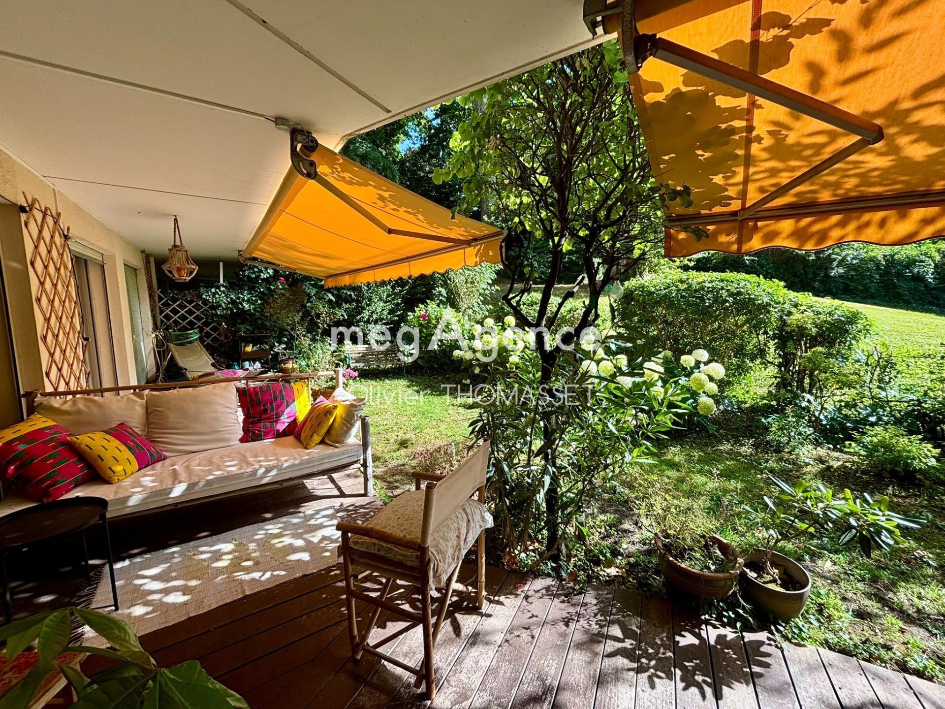 Miniature photo - 2 / 9