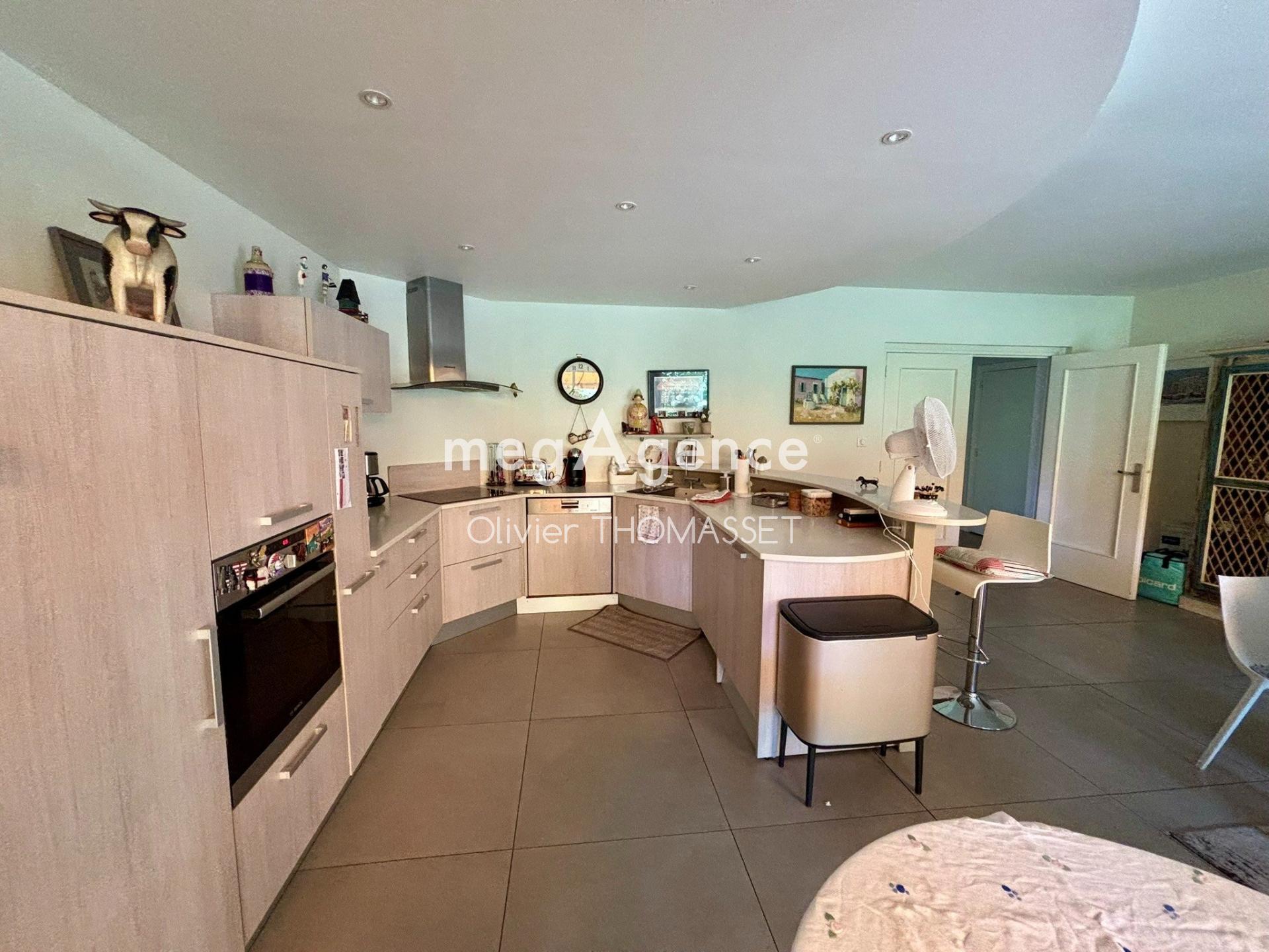 Miniature photo - 5 / 9