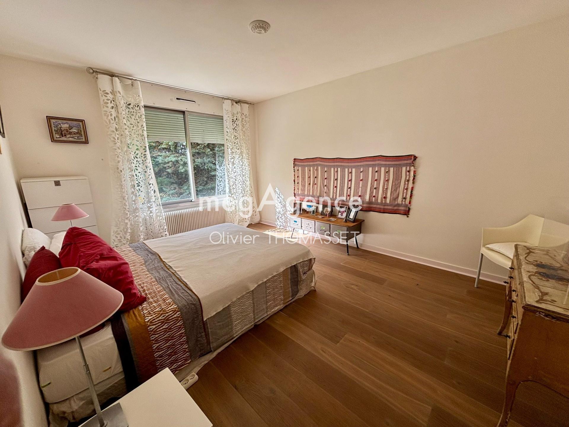 Miniature photo - 6 / 9