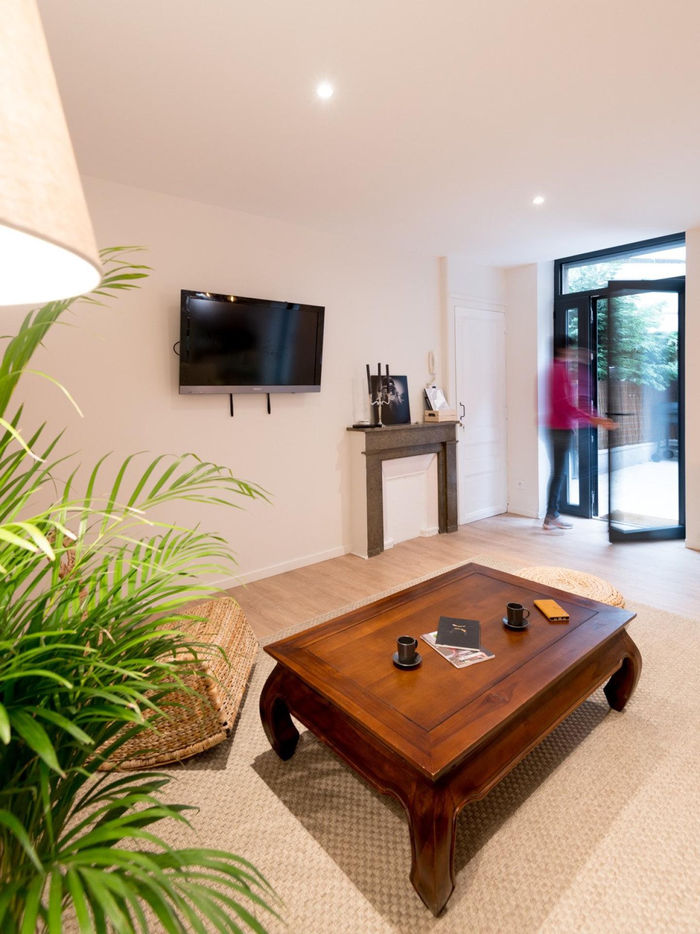 Miniature photo - 8 / 8