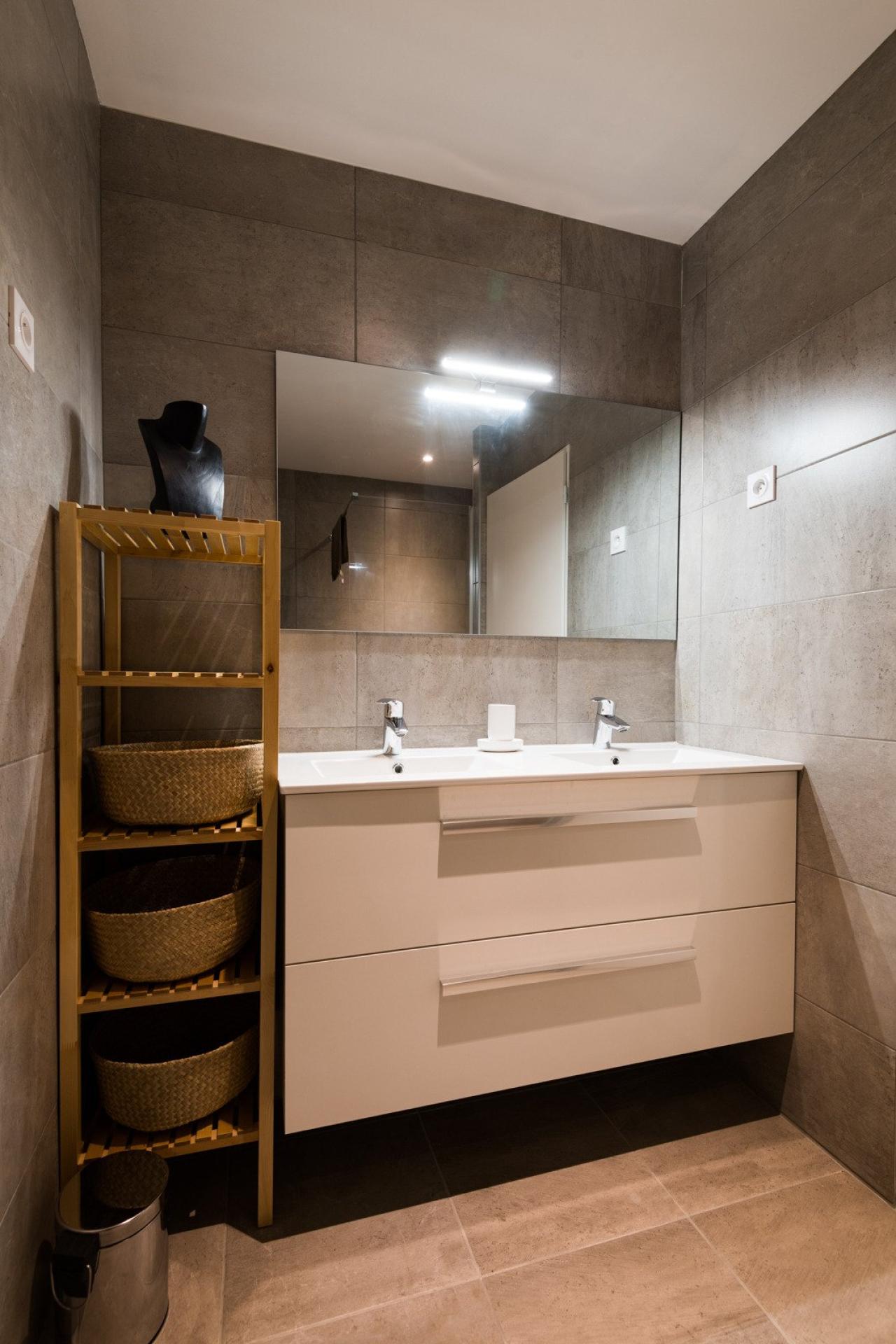 Miniature photo - 6 / 8