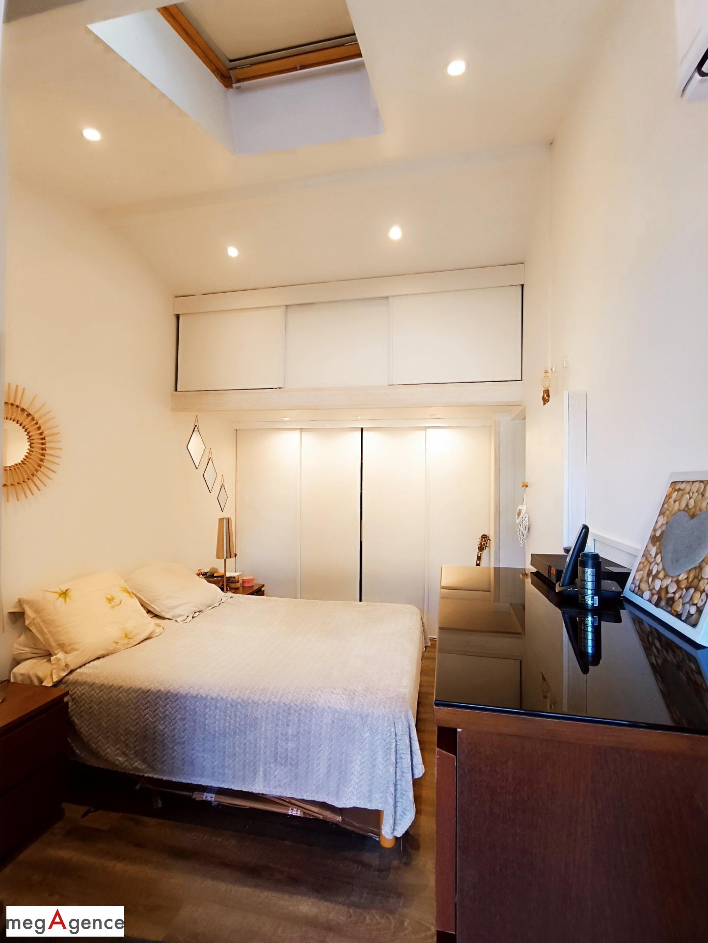 Miniature photo - 5 / 14