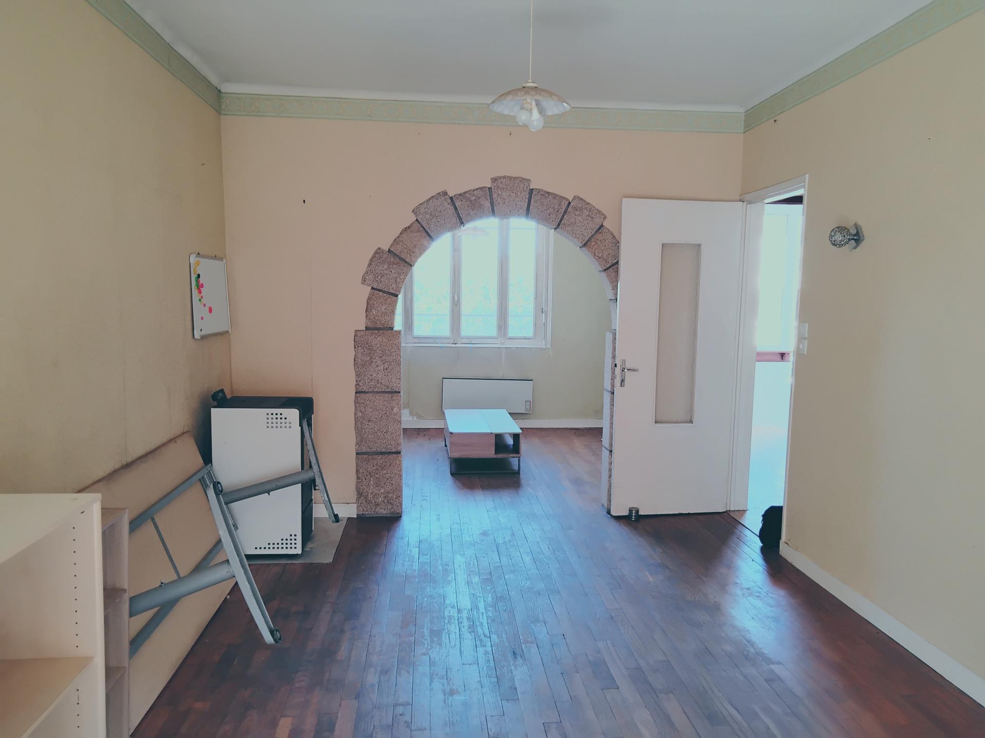Miniature photo - 2 / 8