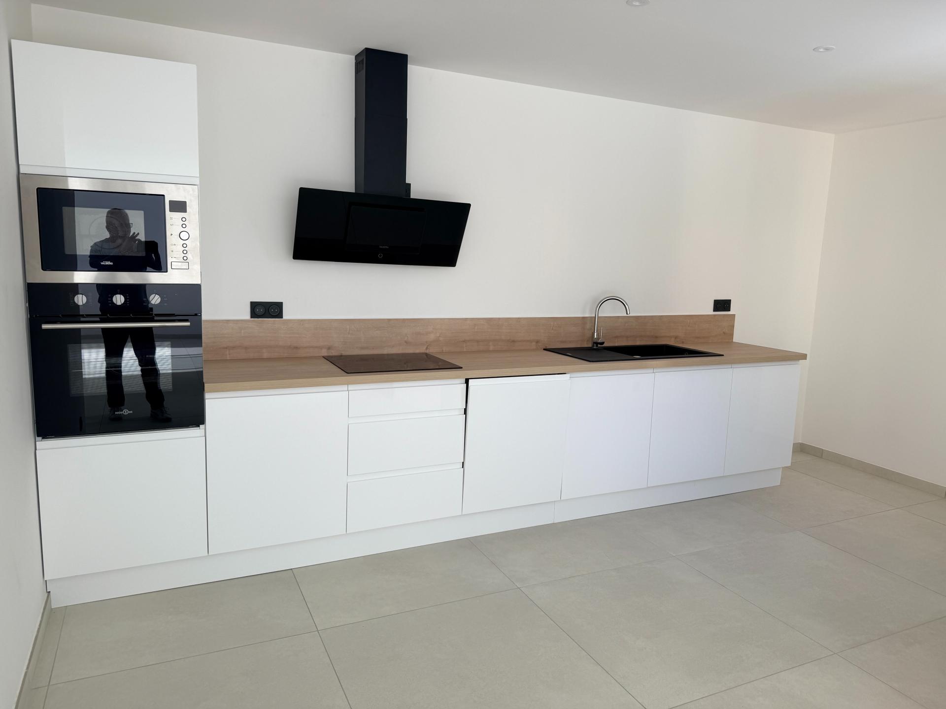 Miniature photo - 2 / 10