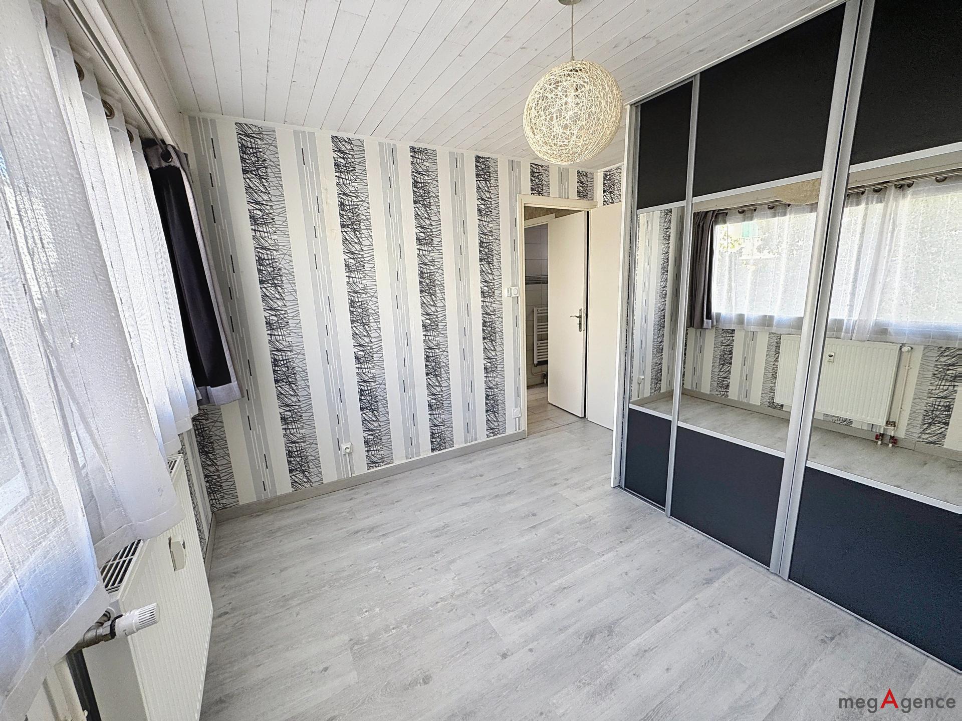 Miniature photo - 7 / 11