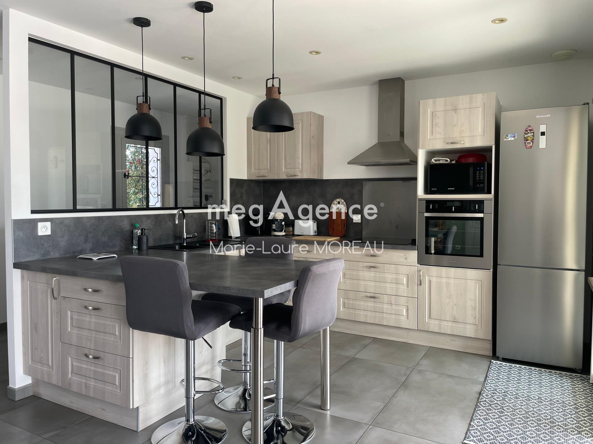 Miniature photo - 4 / 13