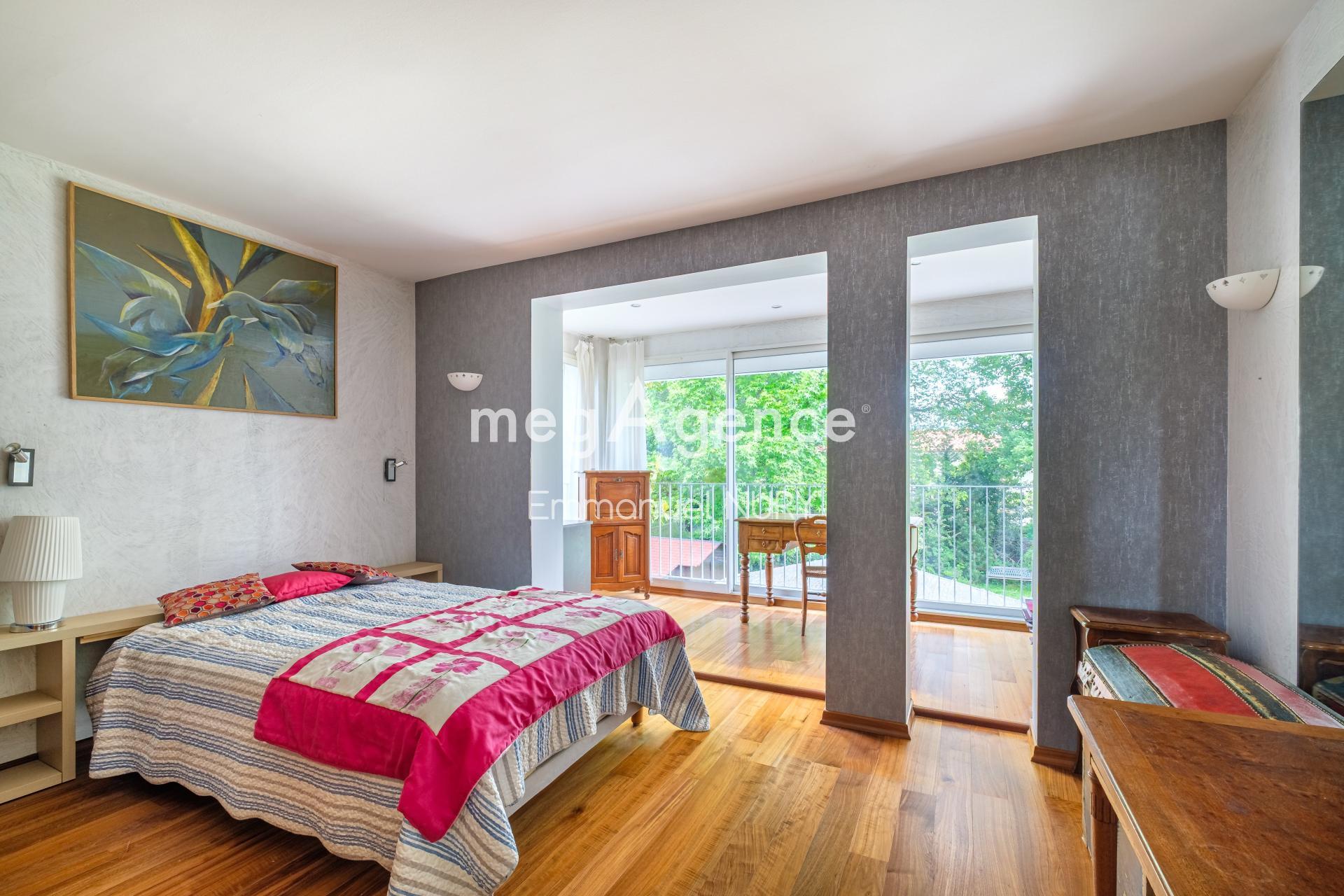 Miniature photo - 4 / 11