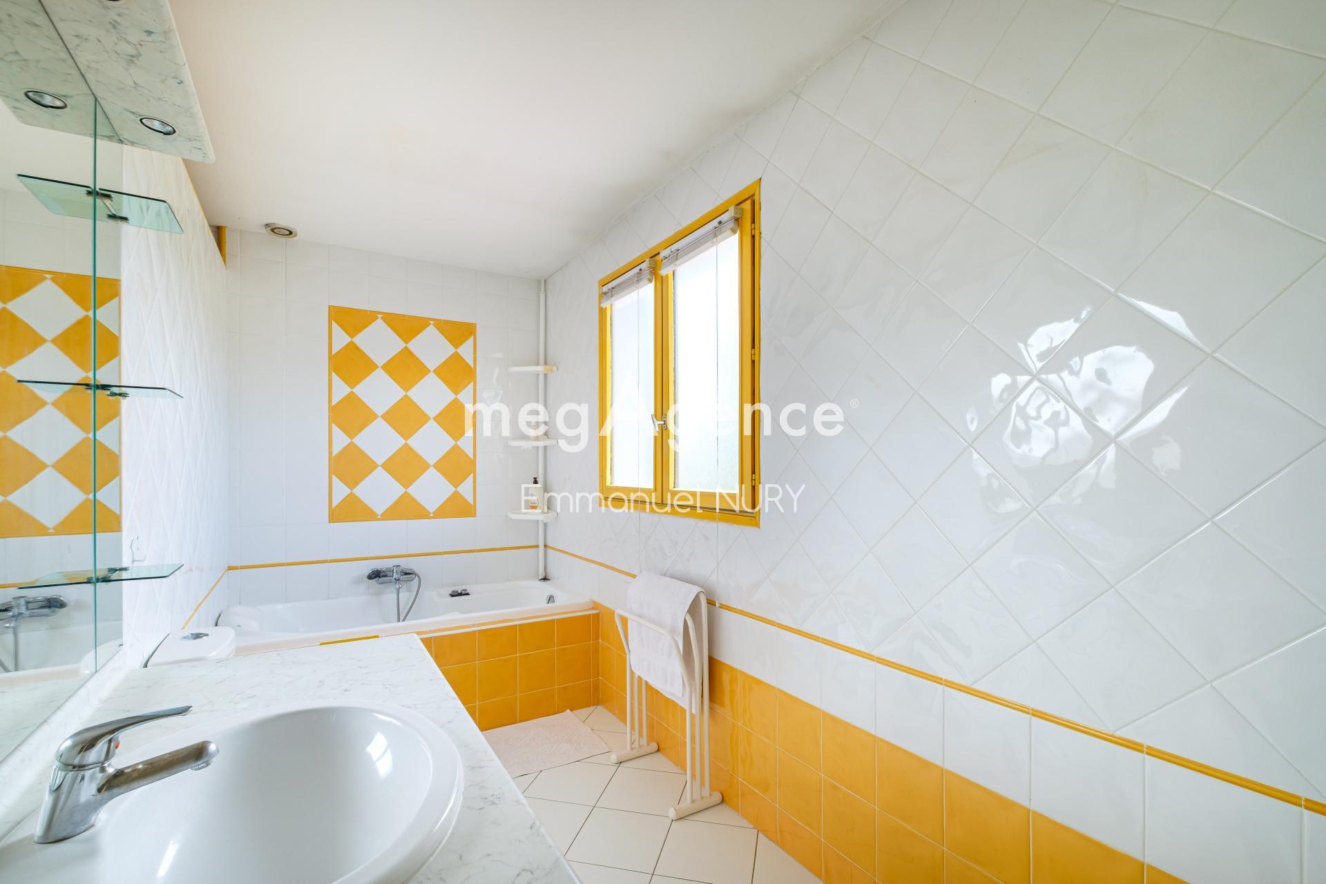 Miniature photo - 11 / 11