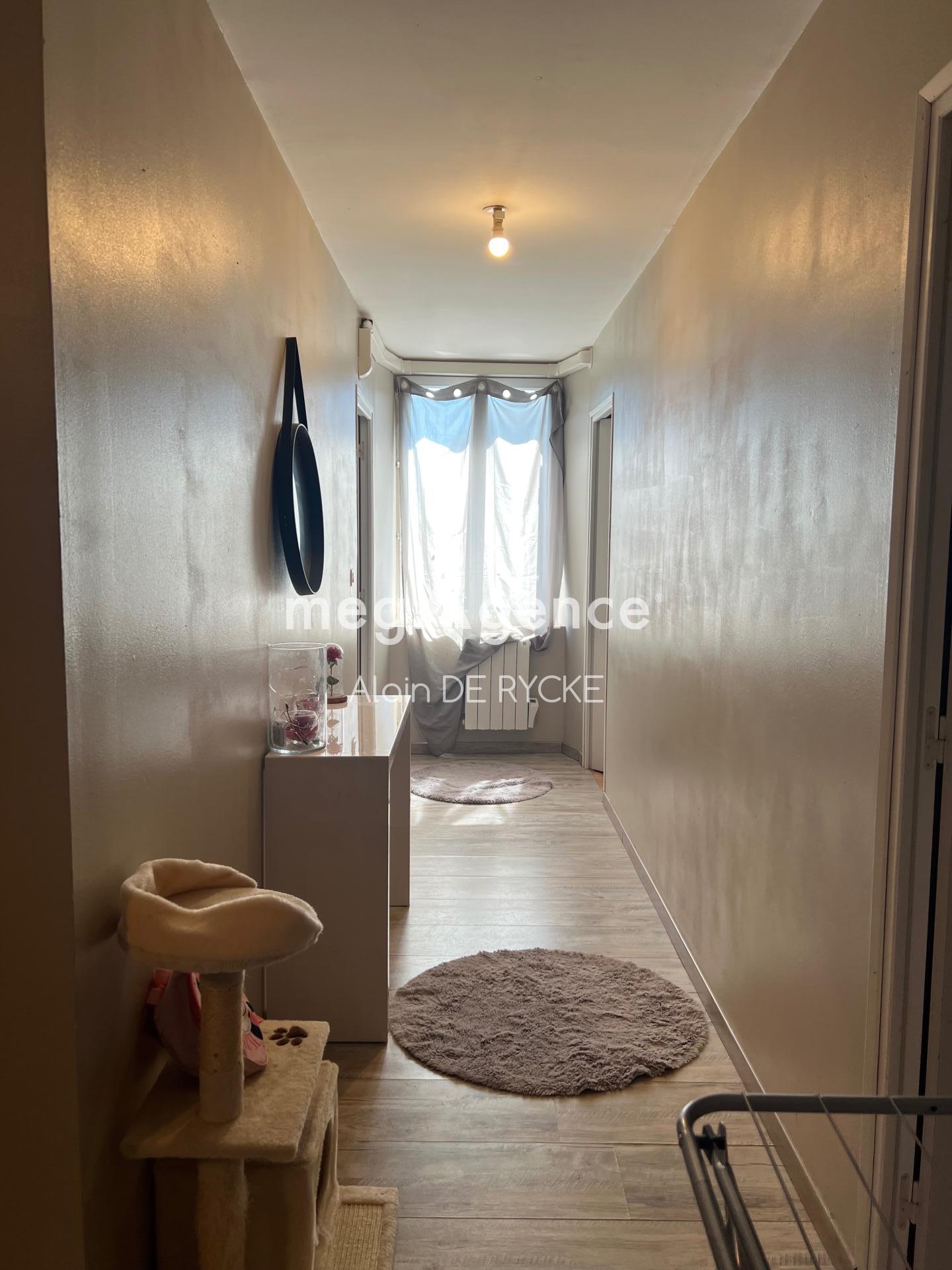 Miniature photo - 12 / 15