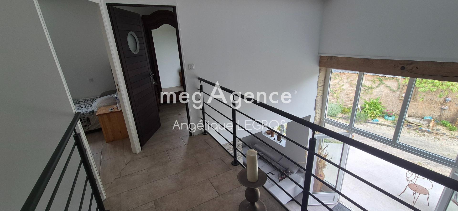 Miniature photo - 2 / 8