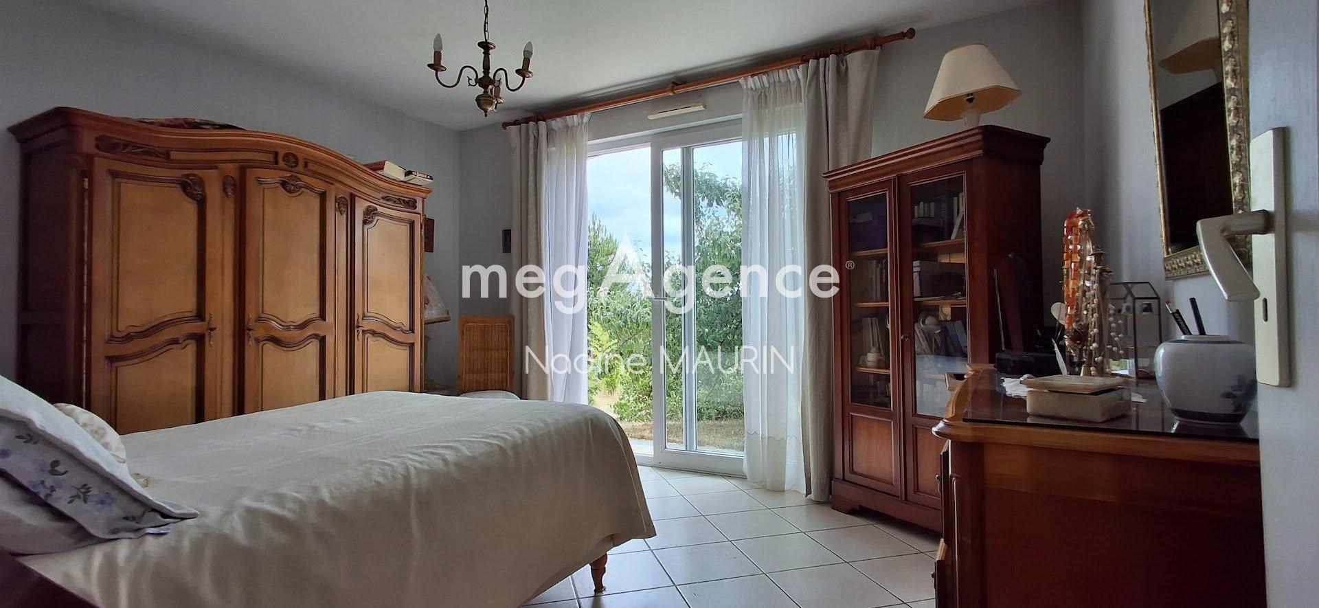 Miniature photo - 9 / 10