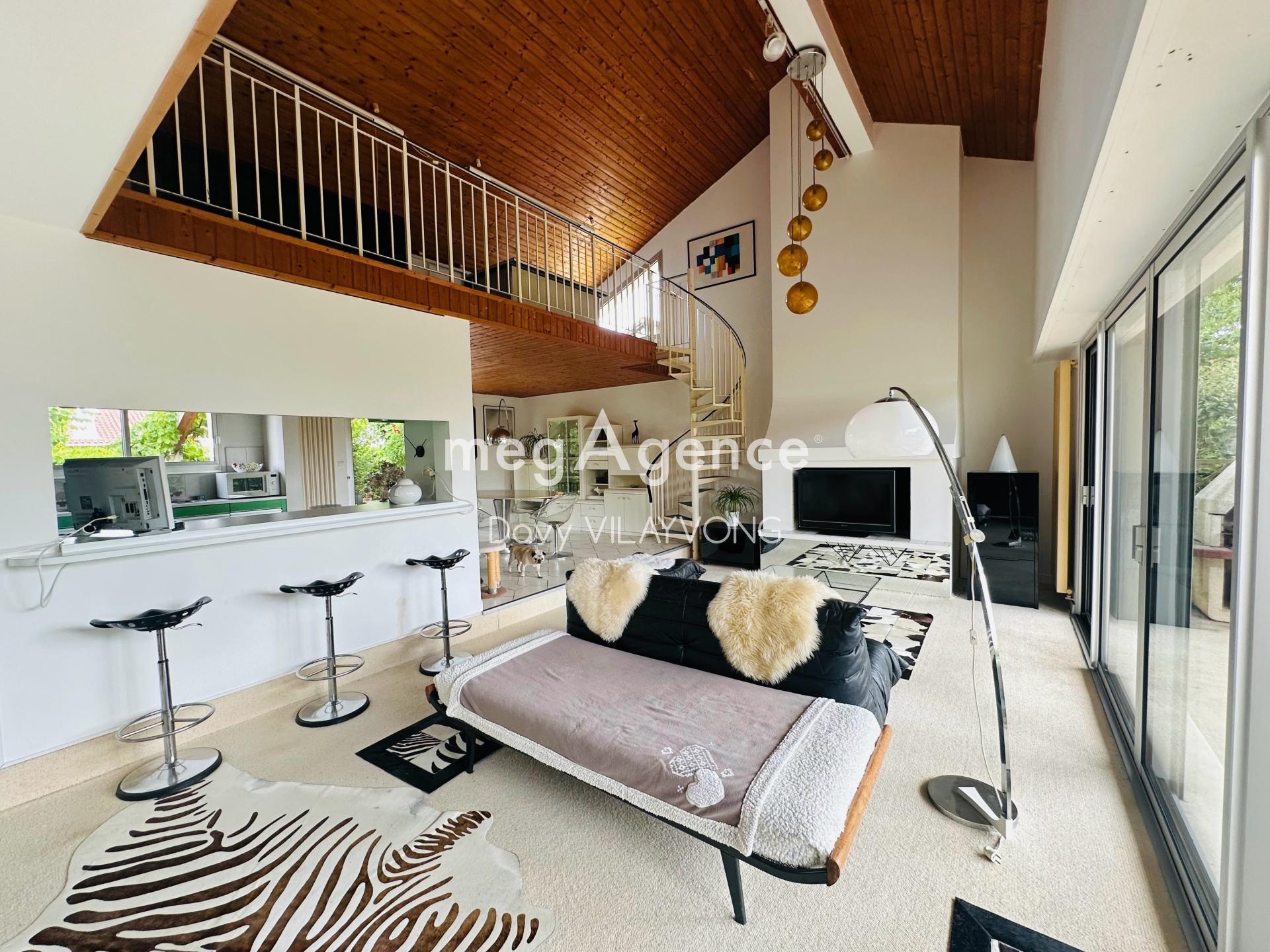 Miniature photo - 4 / 10