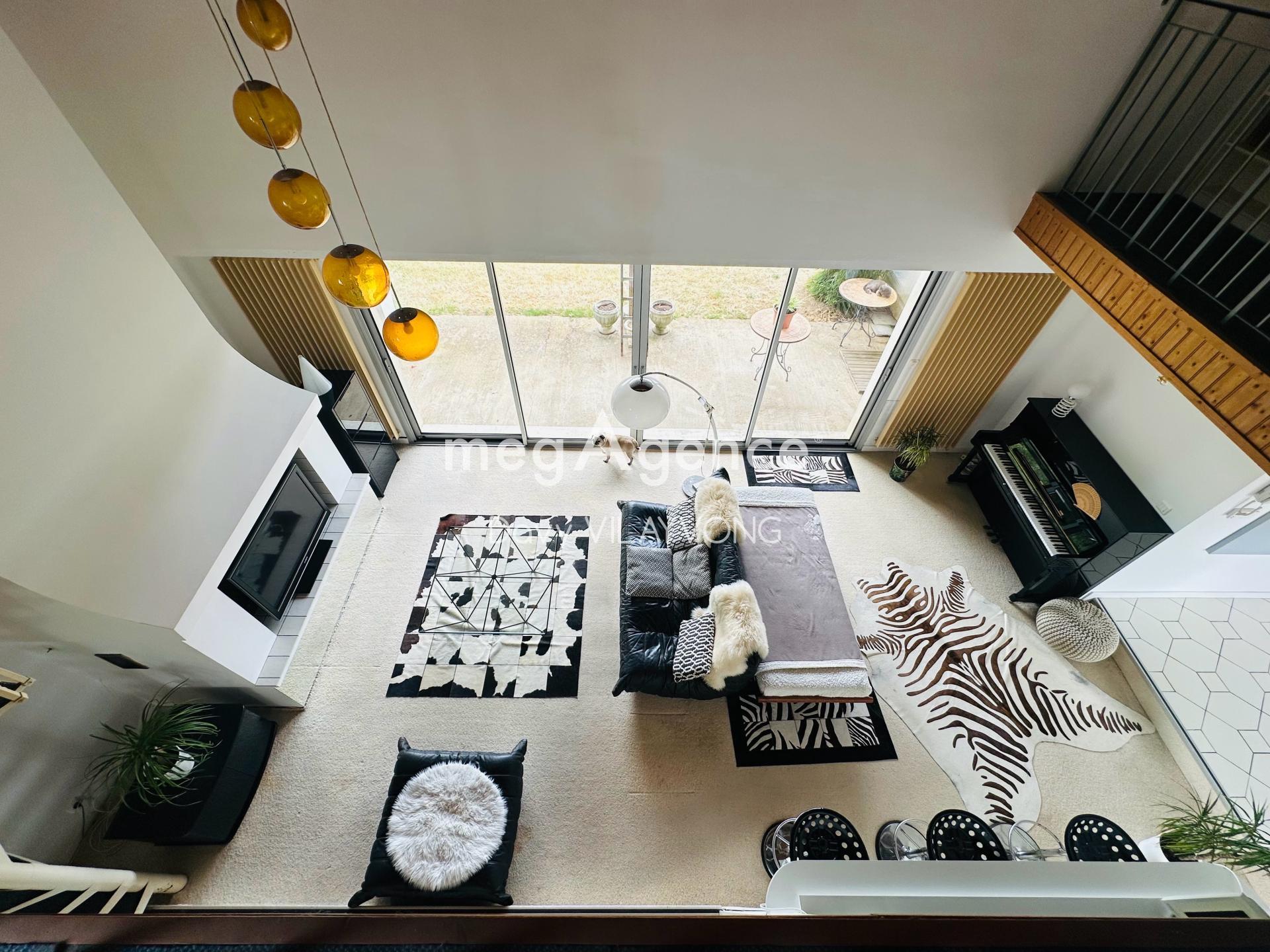 Miniature photo - 2 / 10