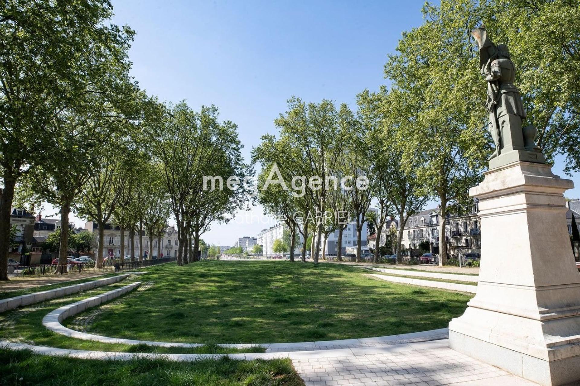 Miniature photo - 20 / 20