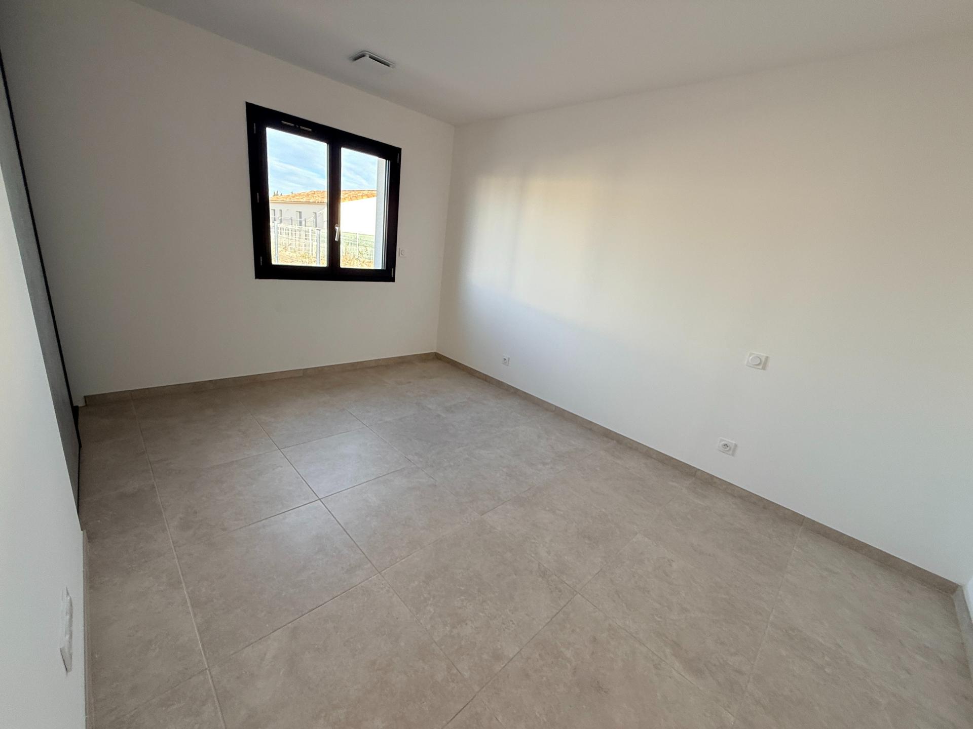 Miniature photo - 8 / 14