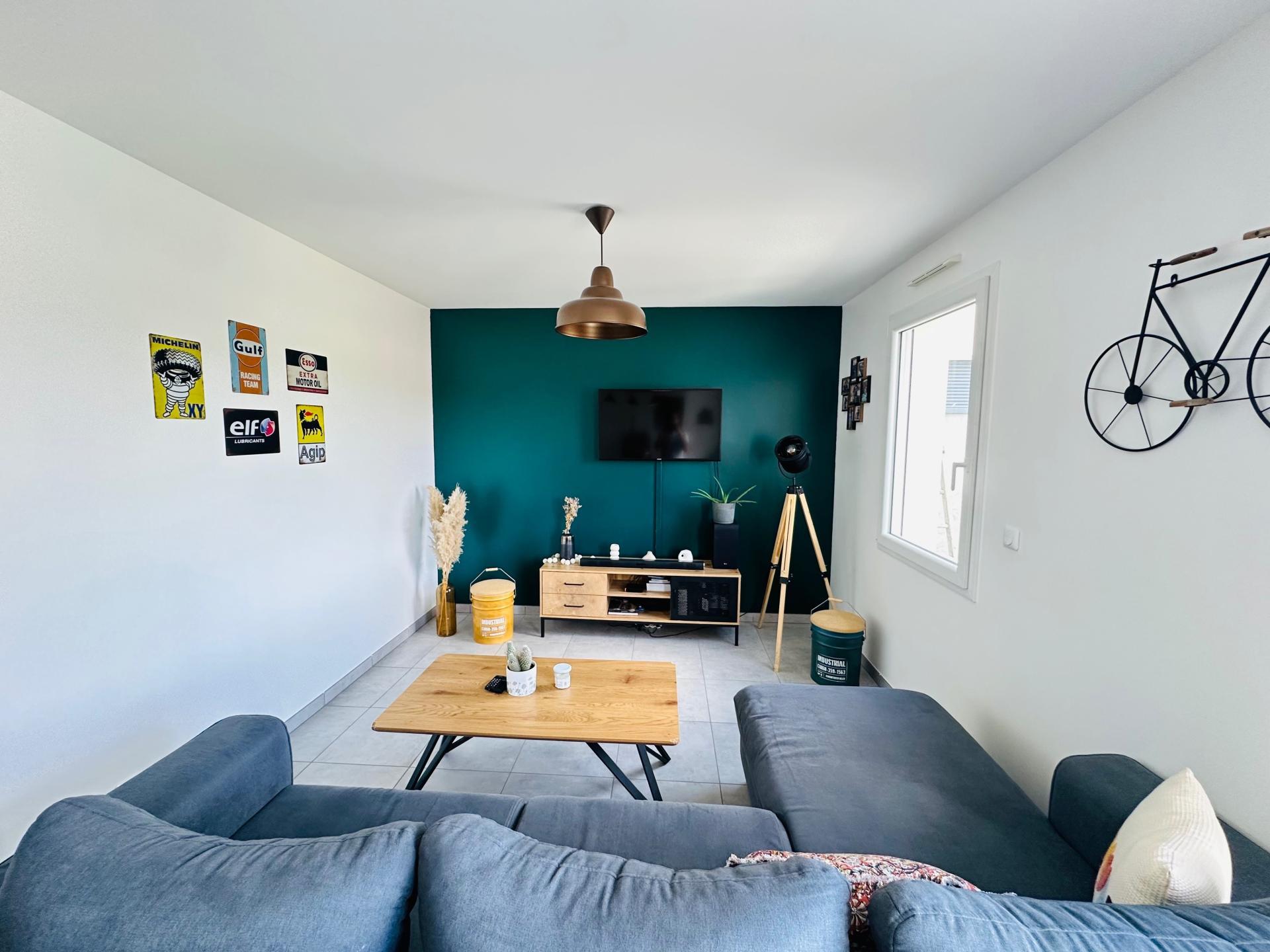 Miniature photo - 2 / 8