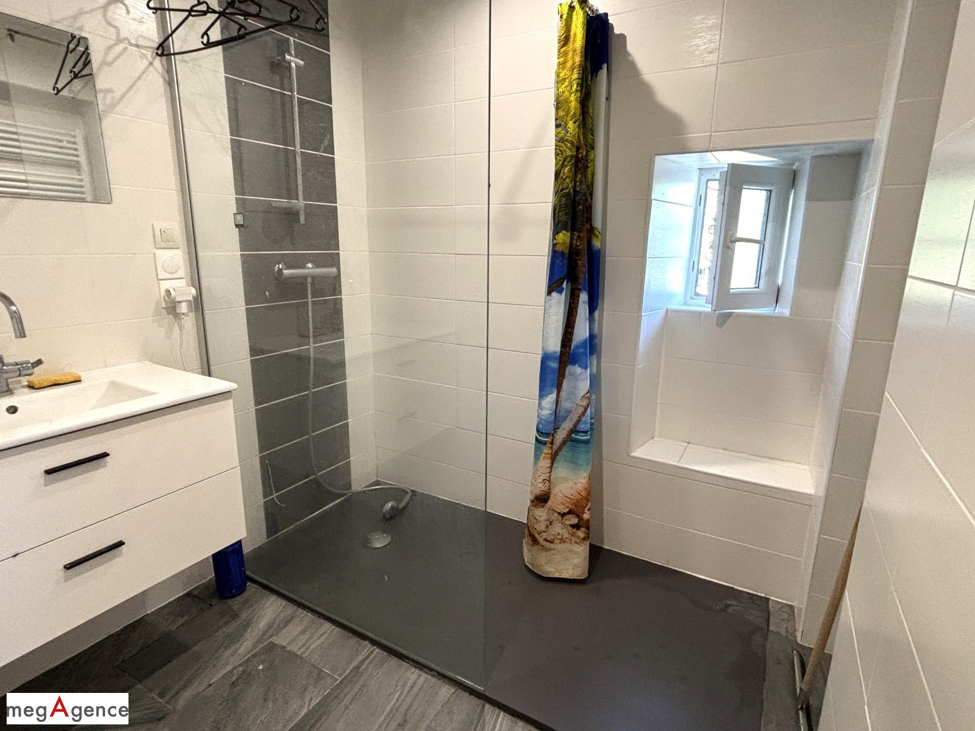 Miniature photo - 19 / 20