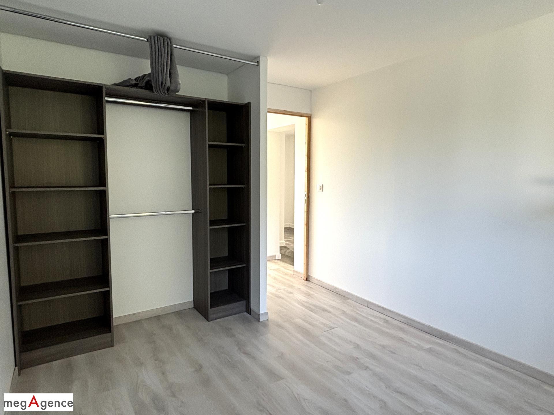 Miniature photo - 17 / 20