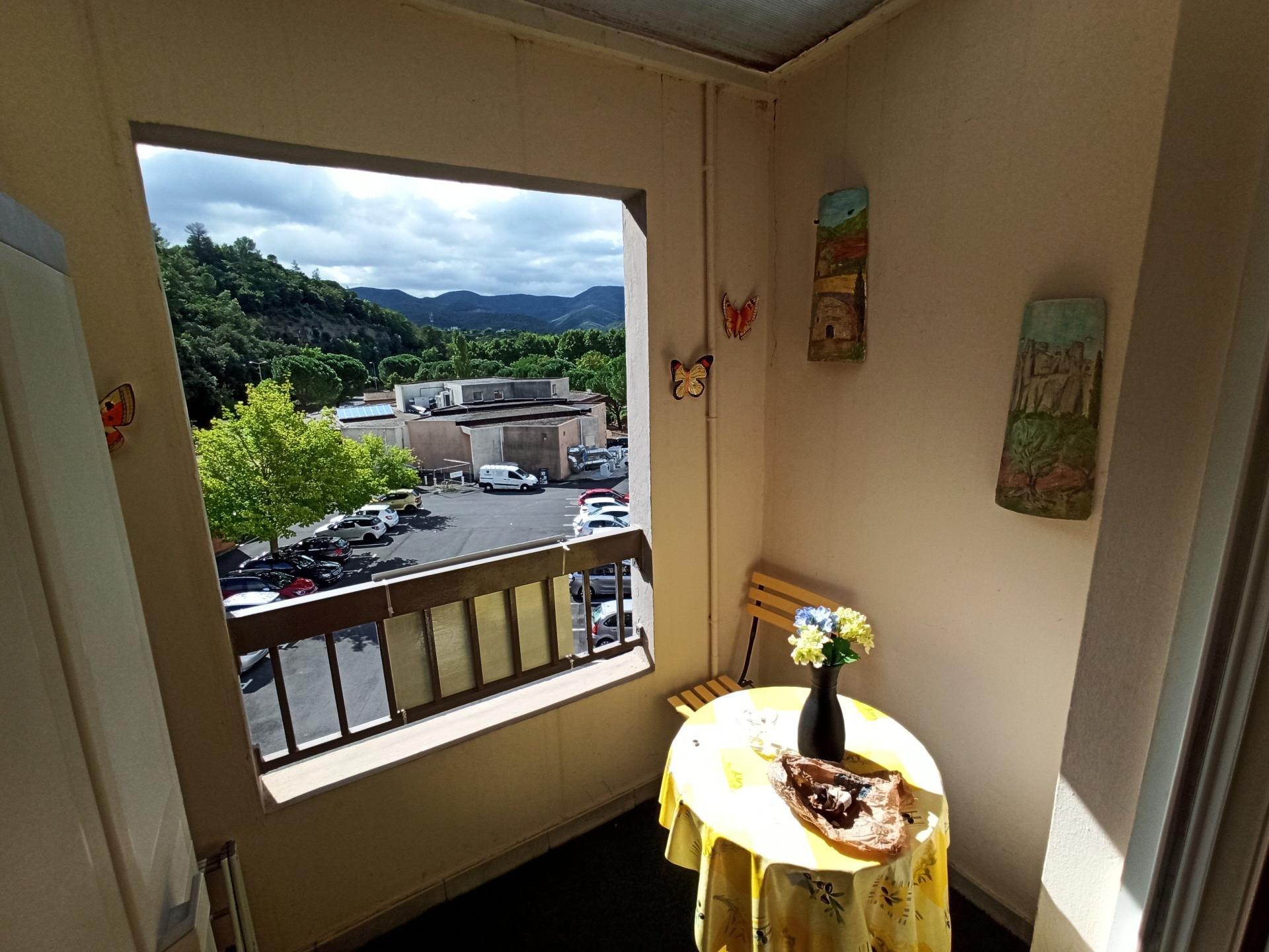 Miniature photo - 7 / 15