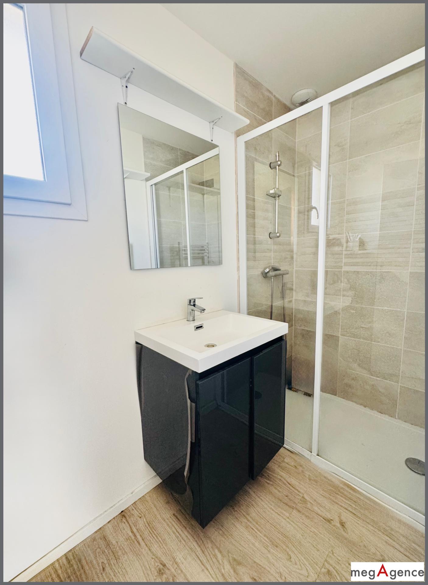 Miniature photo - 6 / 9