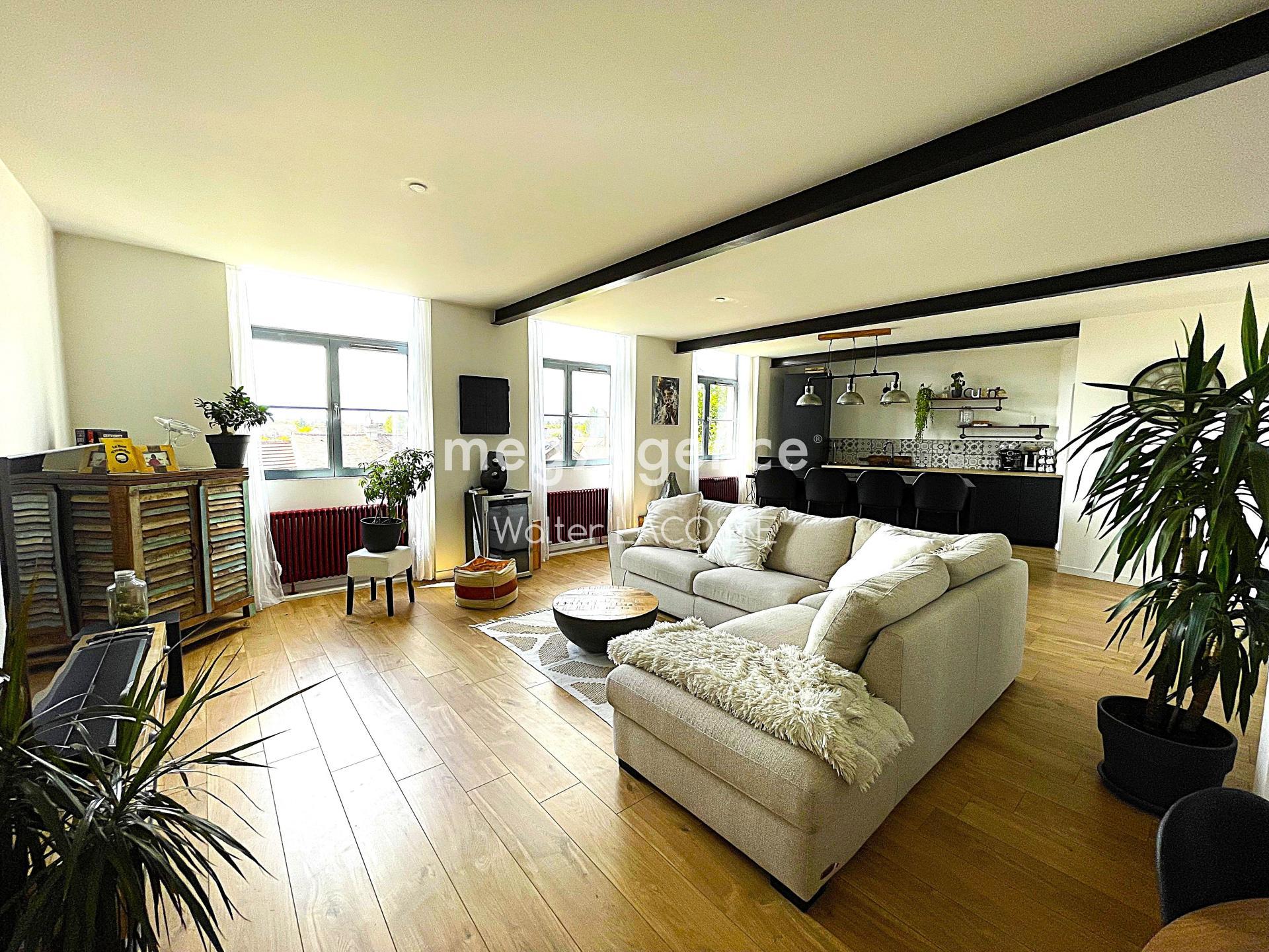 Miniature photo - 2 / 12