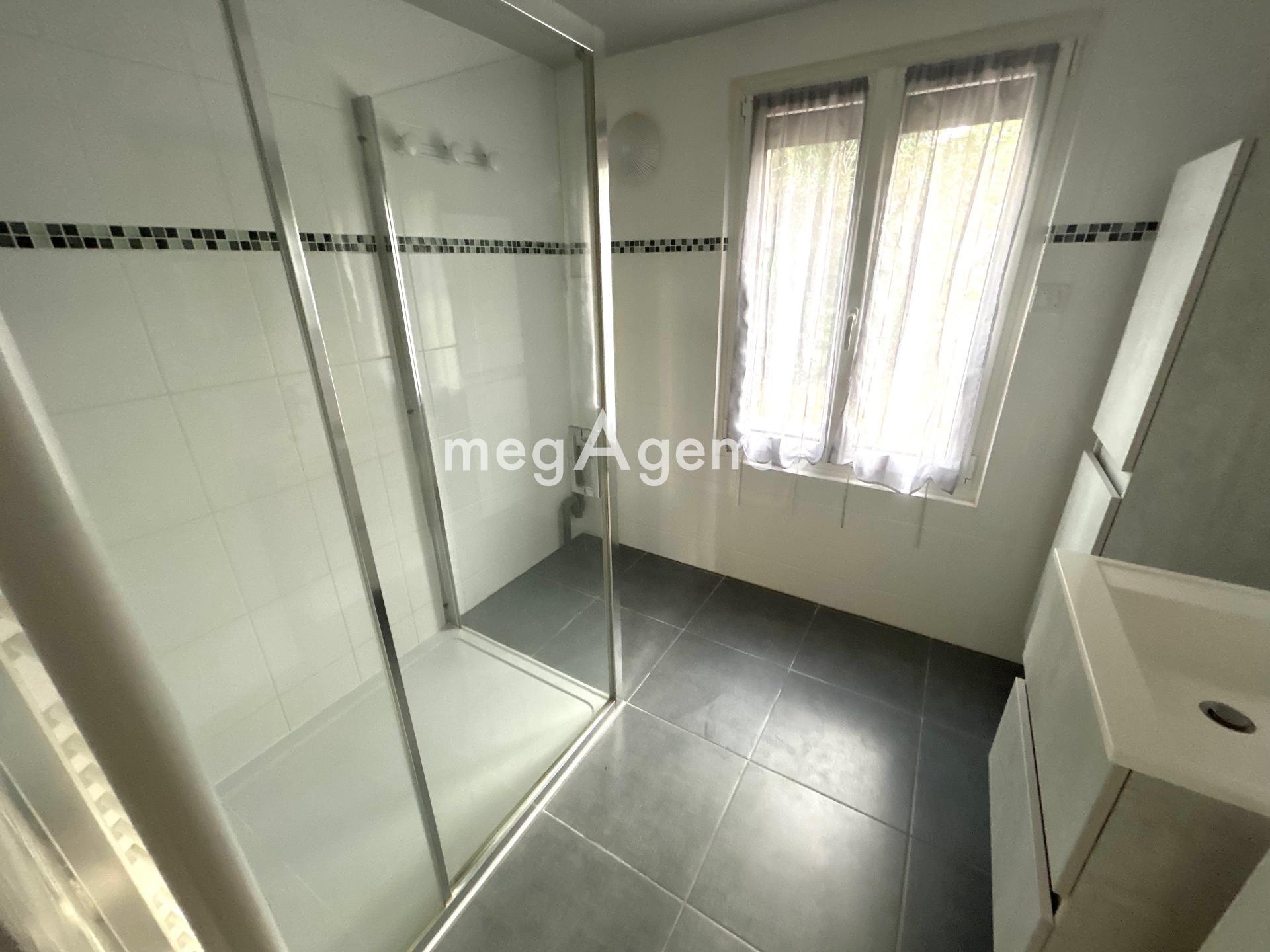 Miniature photo - 6 / 10