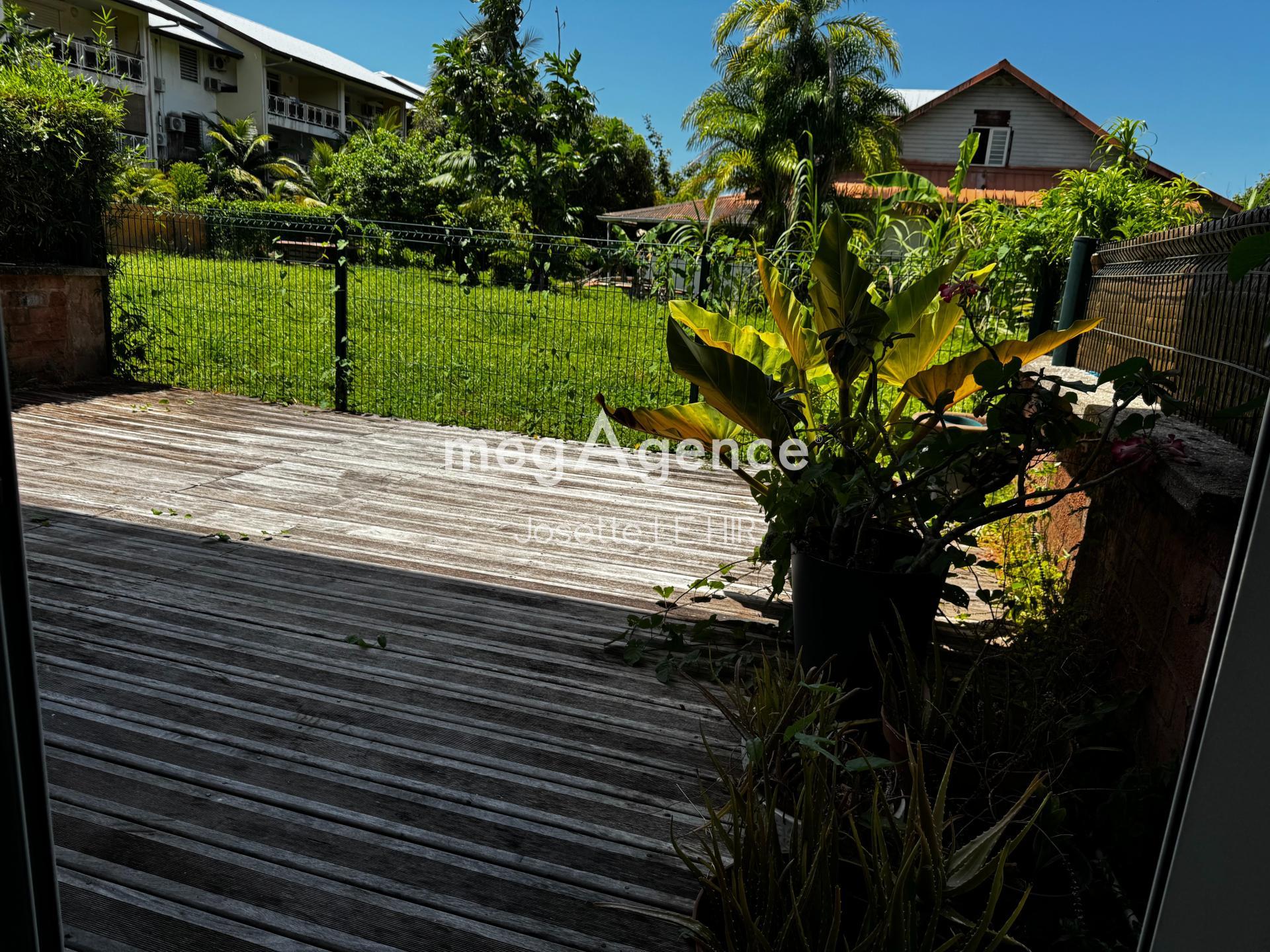 Miniature photo - 8 / 12