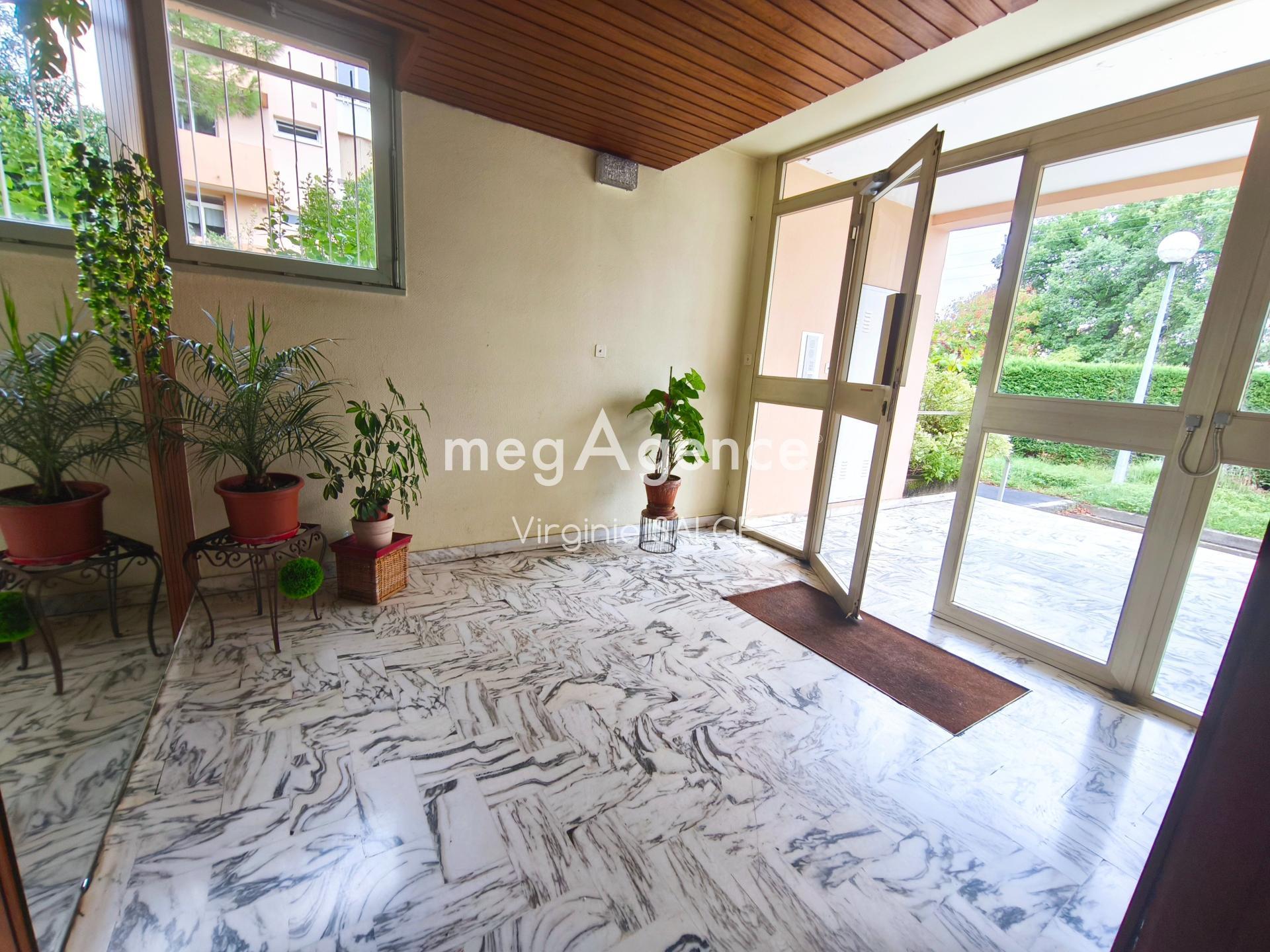 Miniature photo - 9 / 9