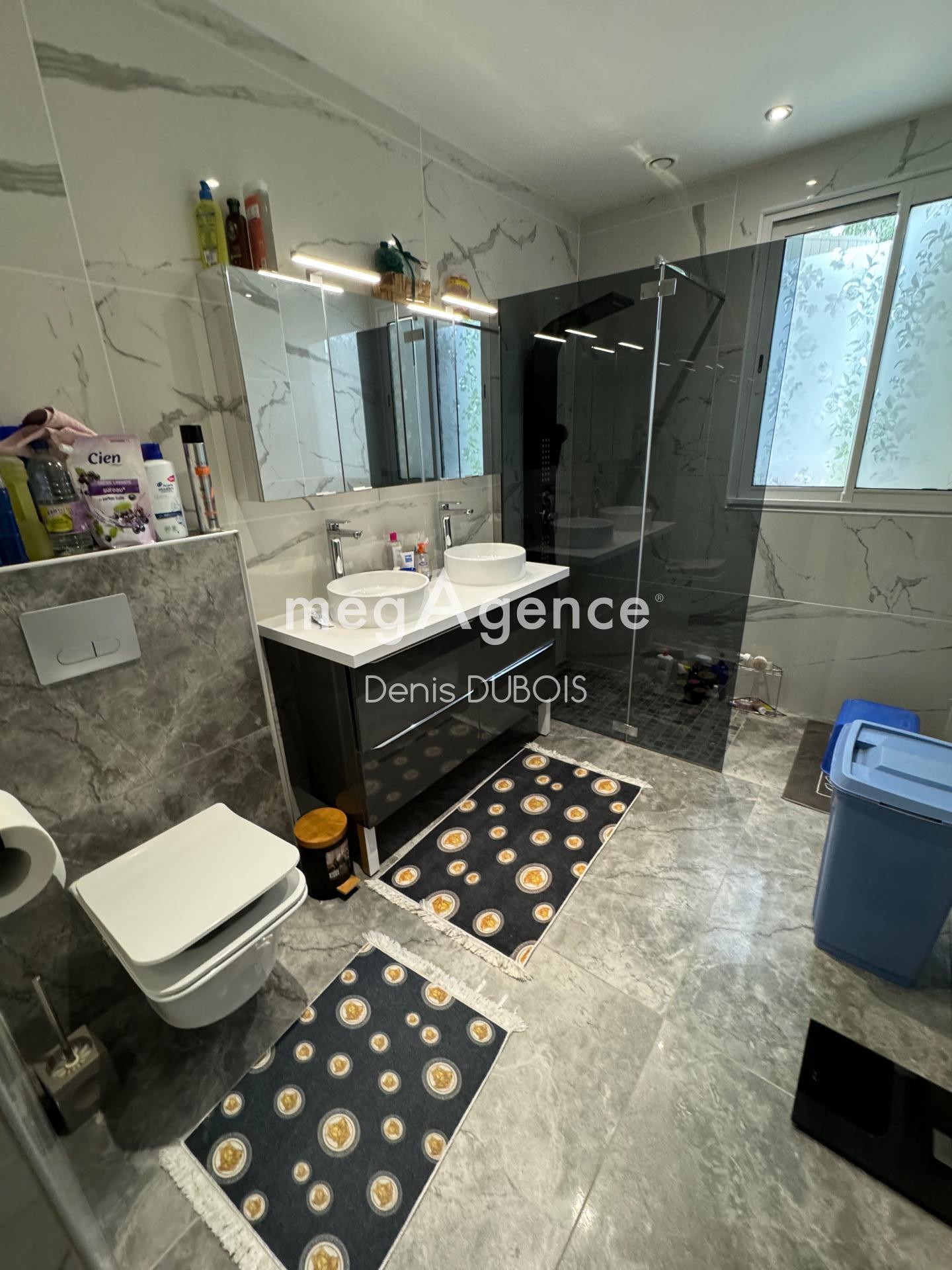 Miniature photo - 4 / 10