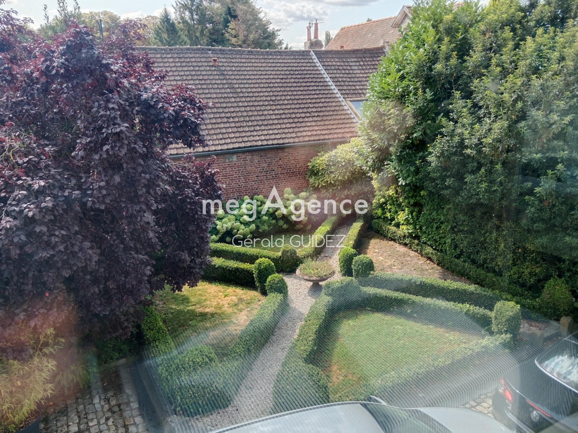 Miniature photo - 2 / 9