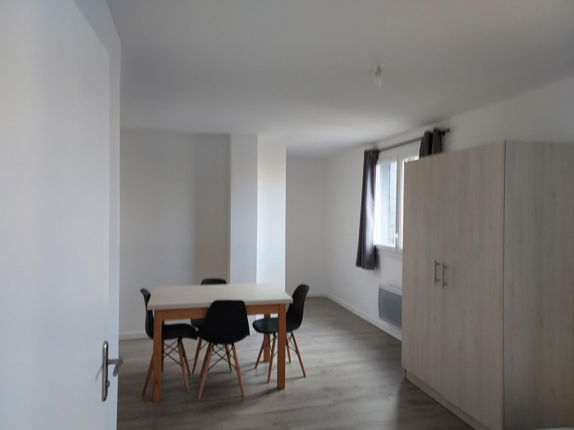 Miniature photo - 2 / 4