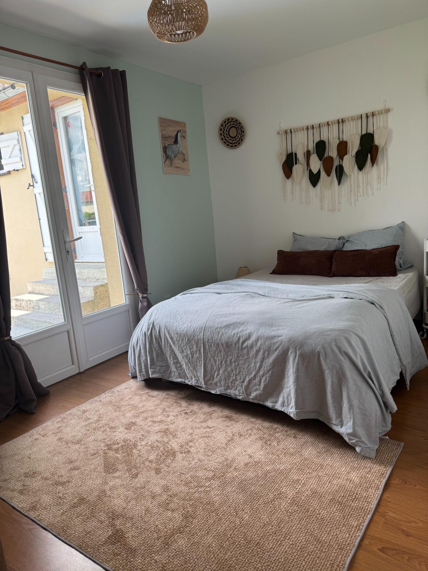 Miniature photo - 10 / 15