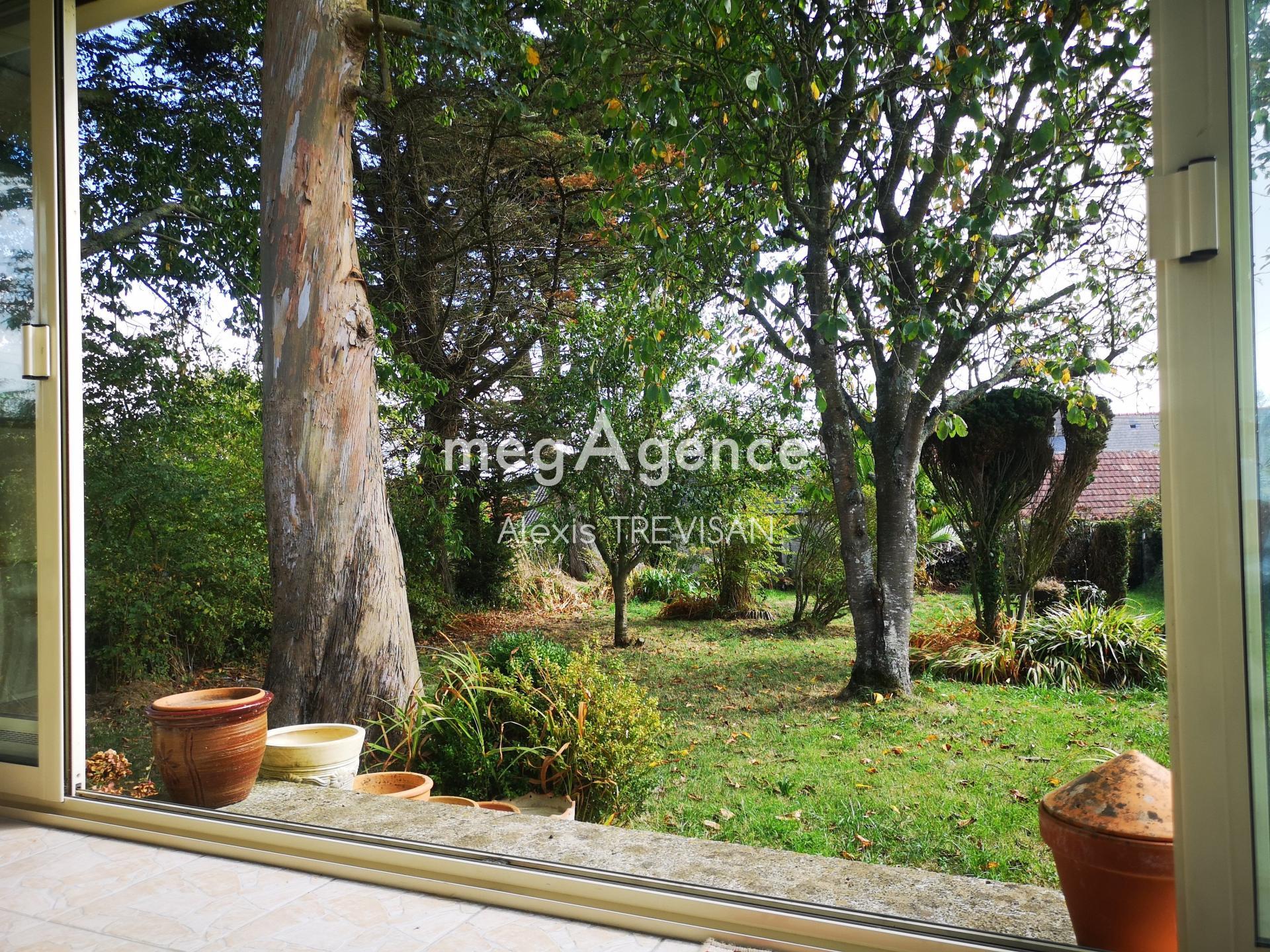 Miniature photo - 2 / 13