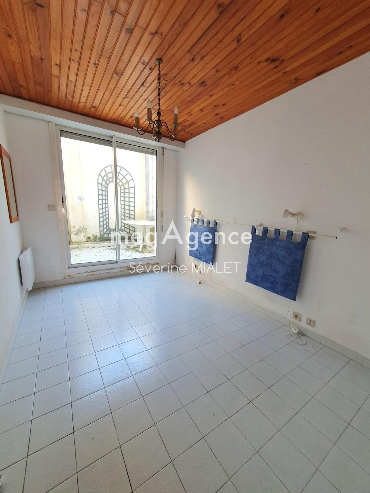 Miniature photo - 2 / 6